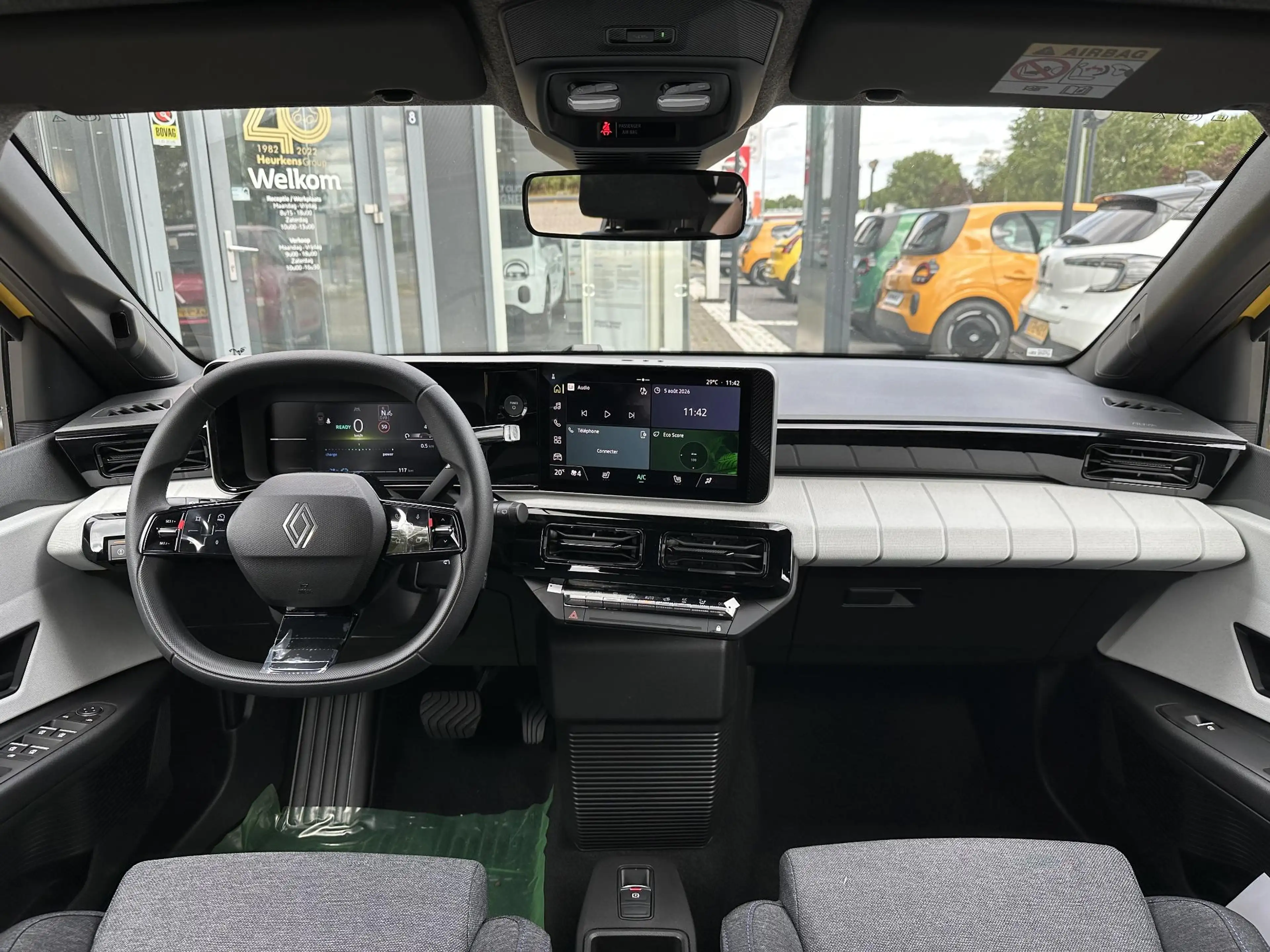Renault R 5 Evolution 150 pk Comfort Range l Private Lease van — photo 7
