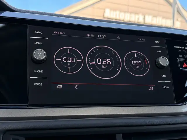 Volkswagen Polo view 10