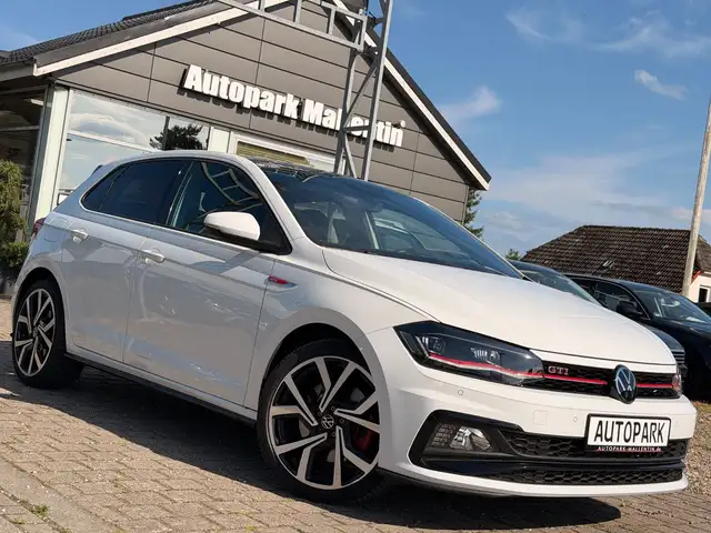 Volkswagen Polo main image