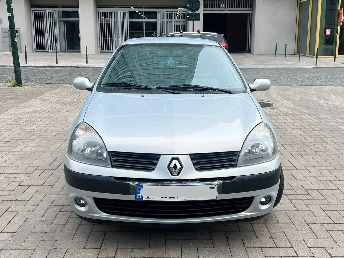 Renault Clio Clio 1.2i 16v Community III Argent - 2