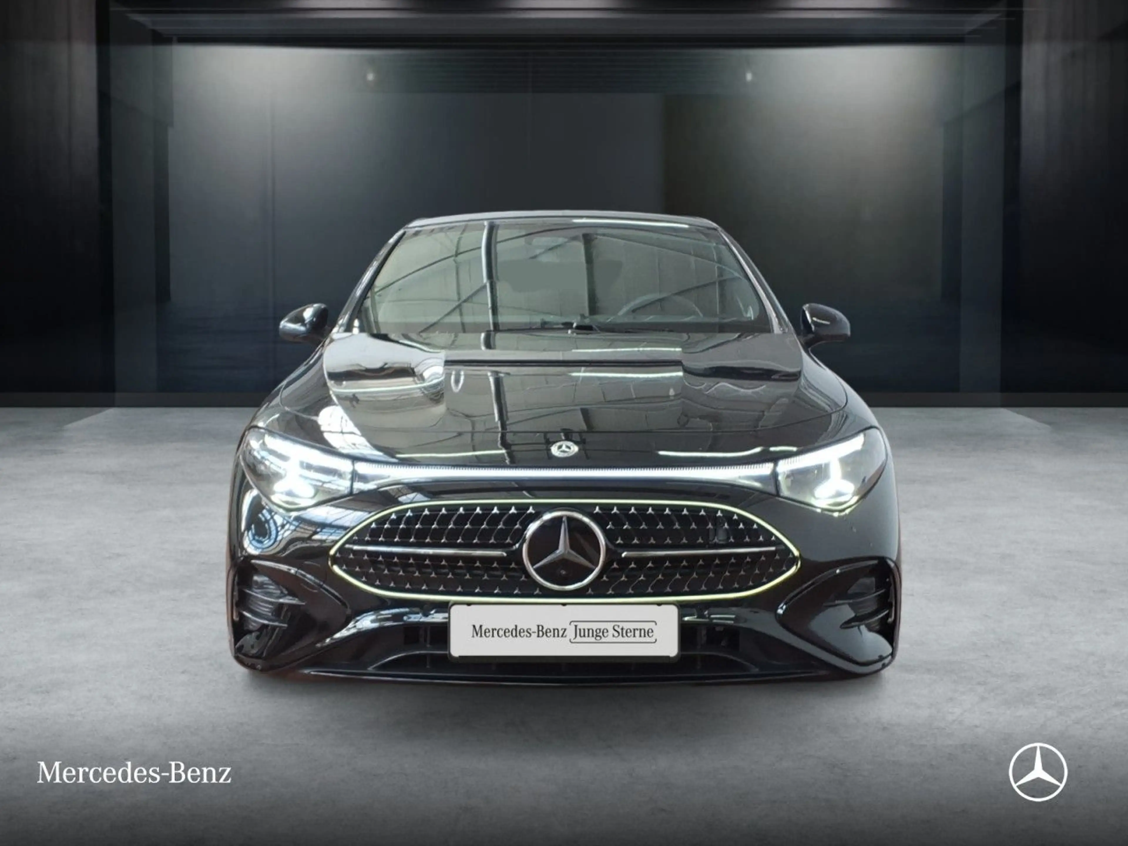 Mercedes-Benz CLA 220 Cp. AMG Burmester 3D Pano Multibeam AHK — photo 3