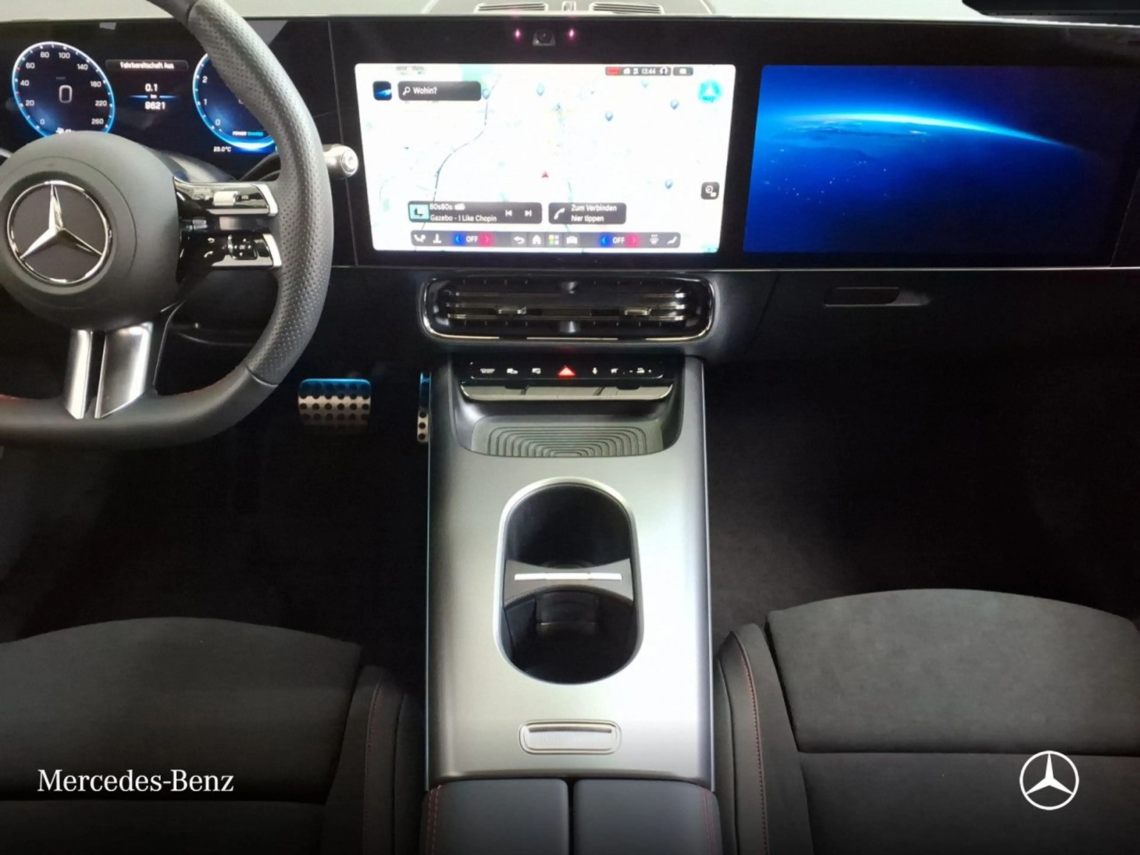 Mercedes-Benz CLA 220 Cp. AMG Burmester 3D Pano Multibeam AHK — photo 12