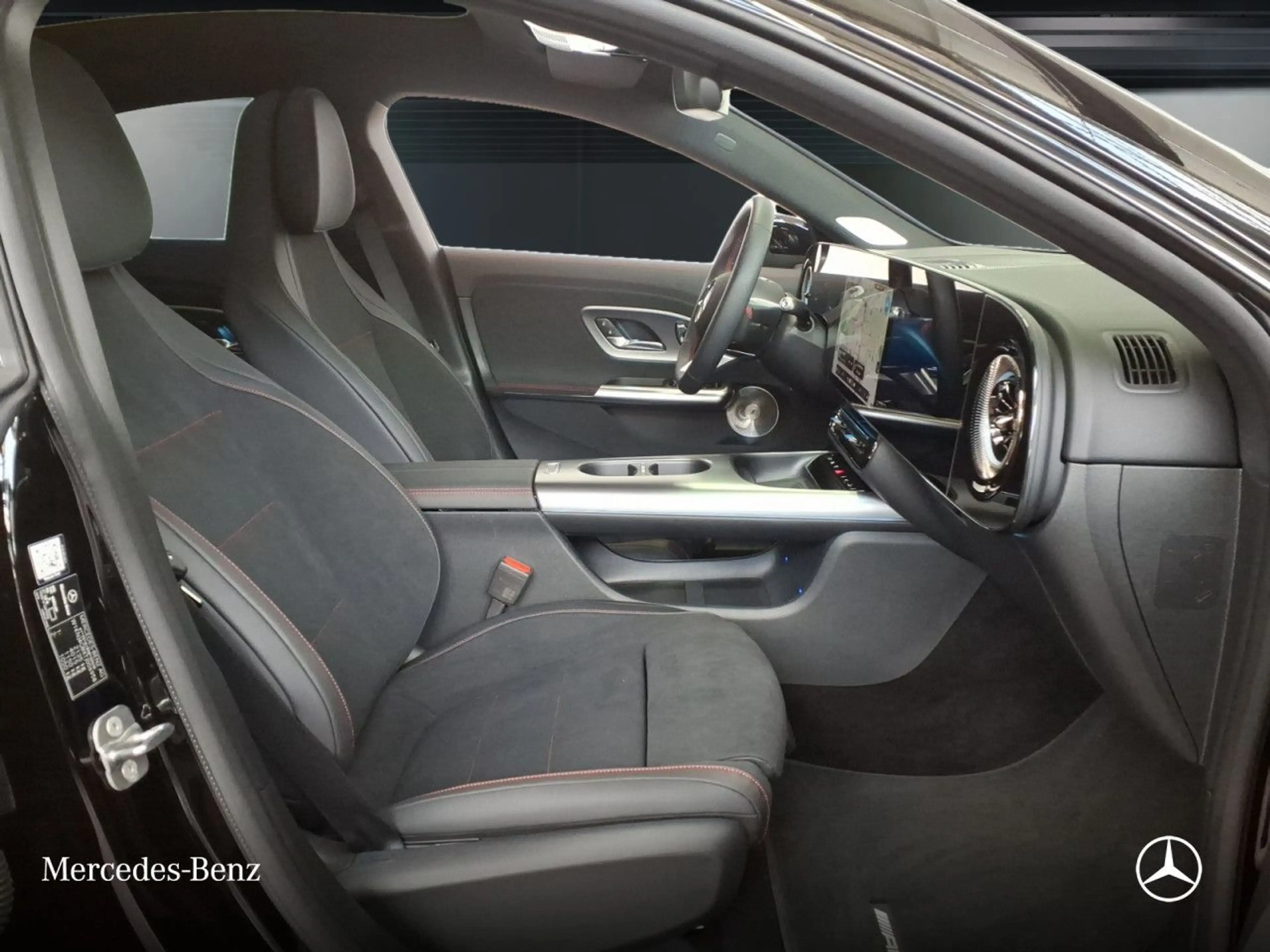 Mercedes-Benz CLA 220 Cp. AMG Burmester 3D Pano Multibeam AHK — photo 10