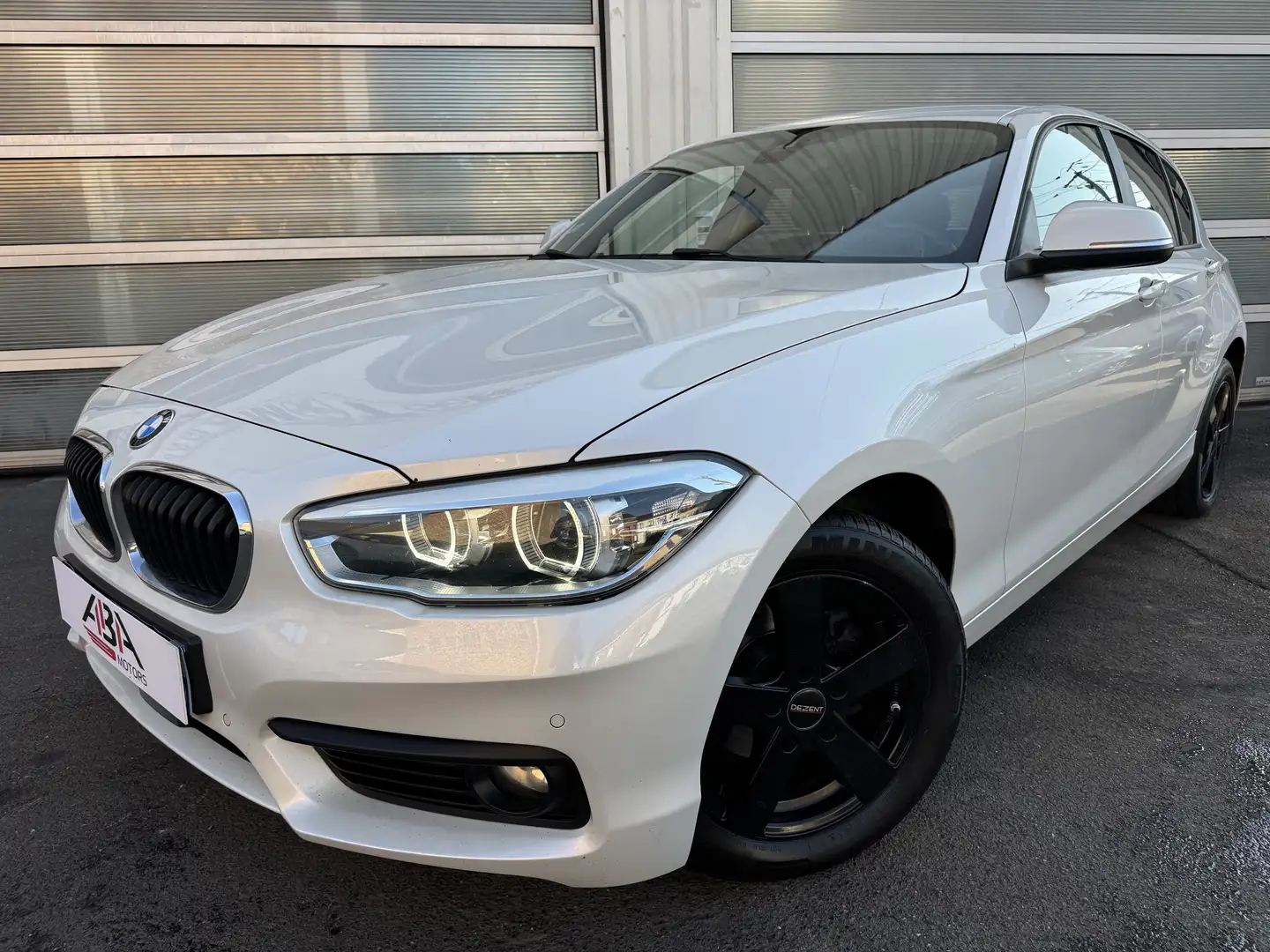 BMW 116 116d ch Lounge A - 1