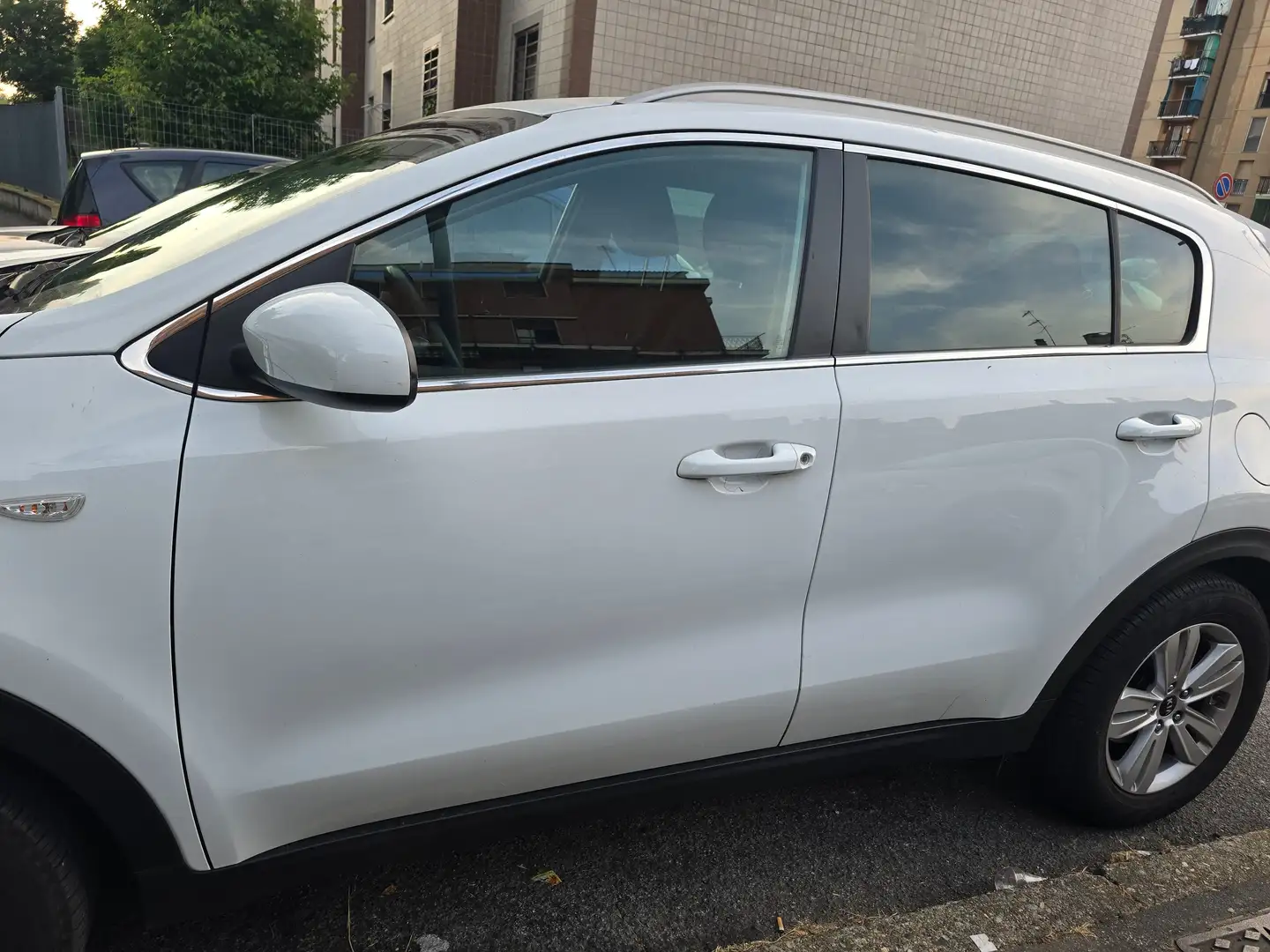 Kia Sportage Sportage IV 2018 1.6 gdi Cool Navi 2wd 132cv Bianco - 2