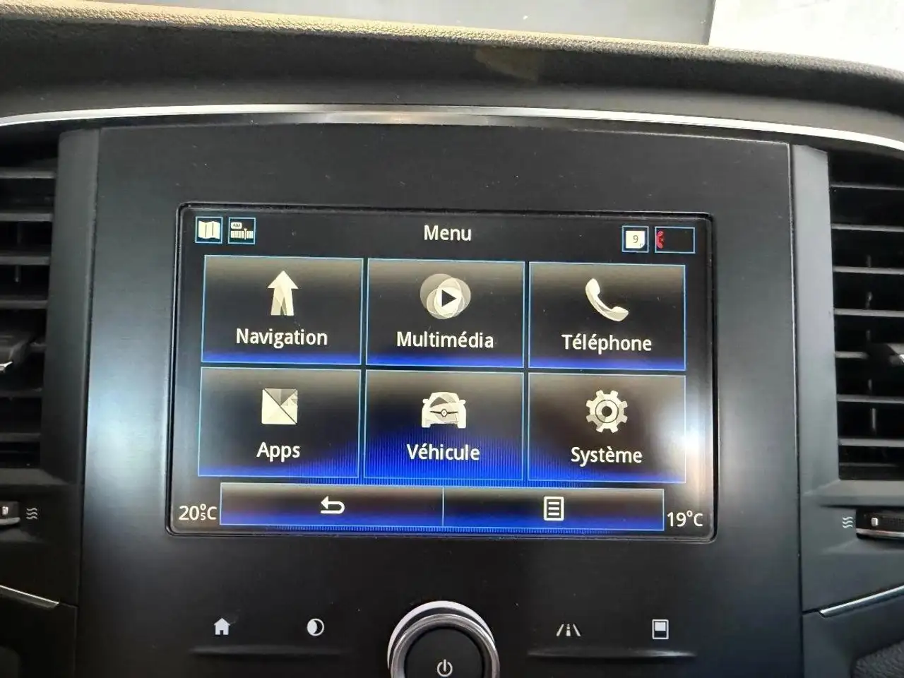 Renault Megane Berline — photo 18