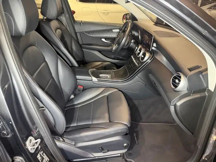 Mercedes-Benz GLC 2022, foto 4