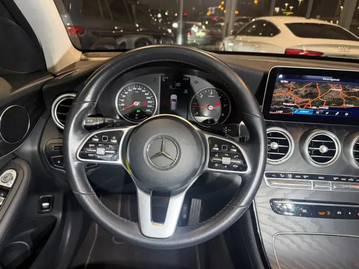 Mercedes-Benz GLC 2022, foto 10