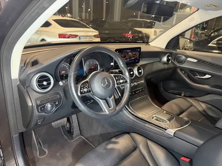 Mercedes-Benz GLC 2022, foto 11
