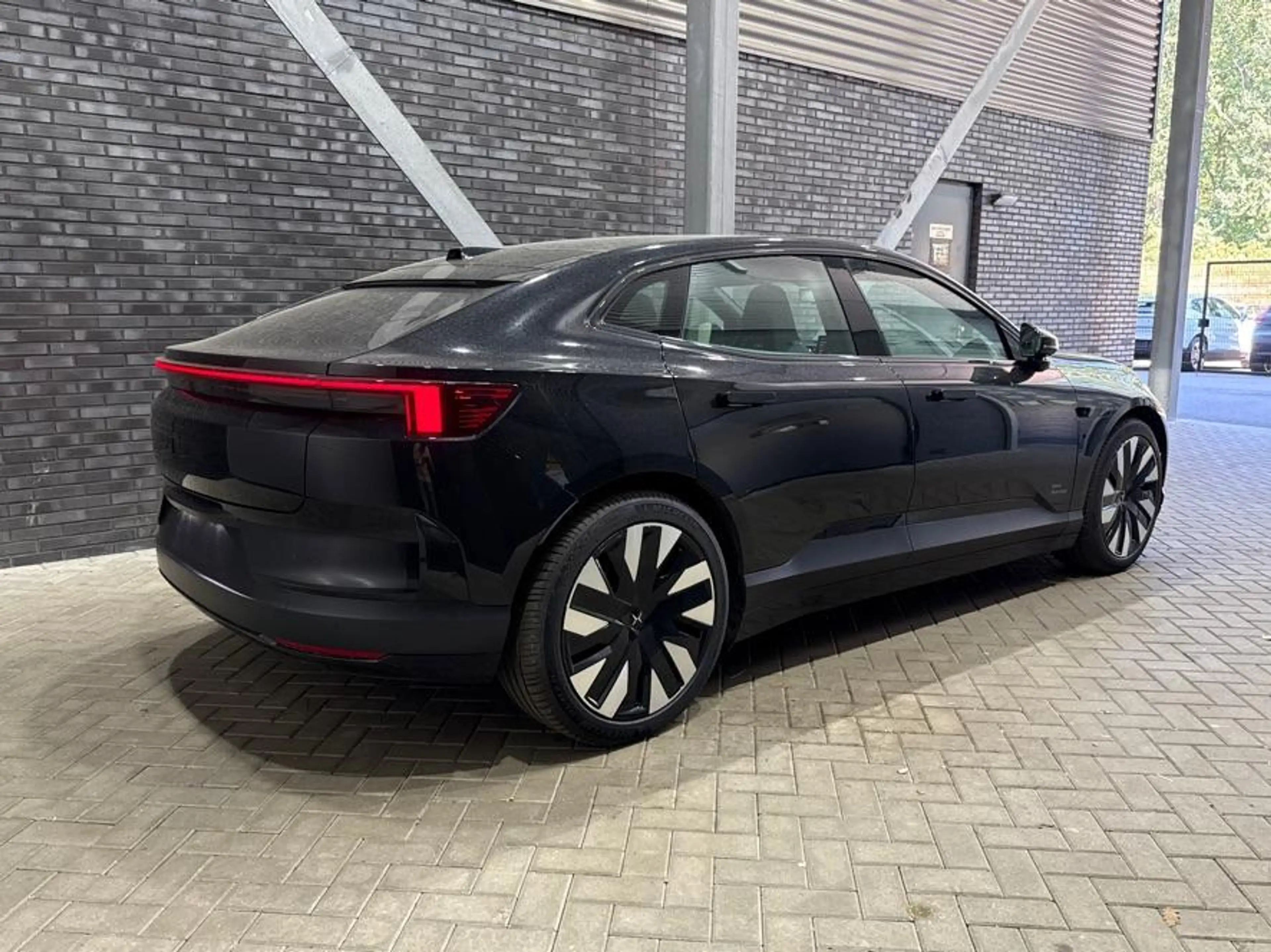 Polestar 4 Long Range Single motor Plus 100 kWh | ACC | Pilot — photo 2