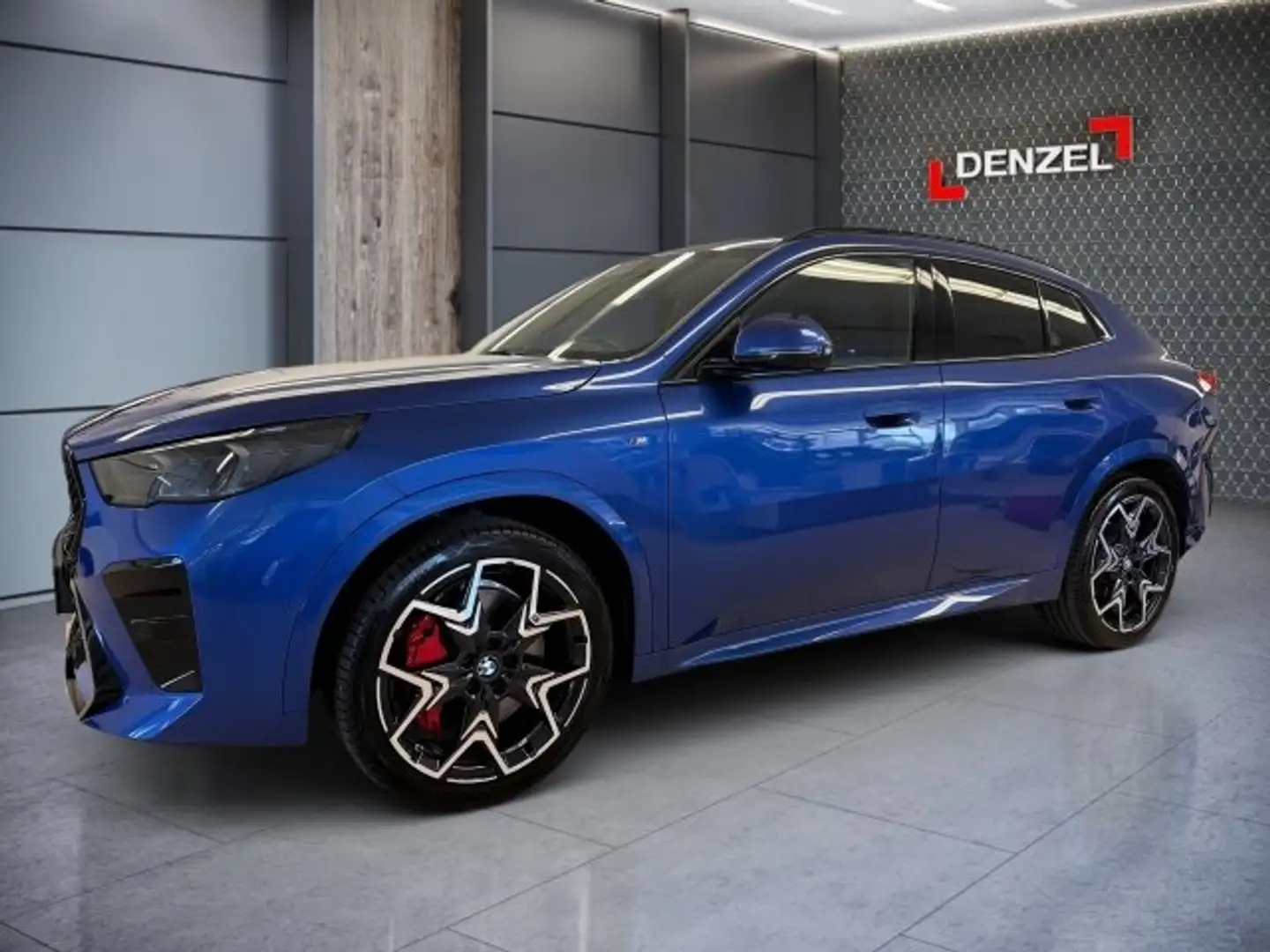 BMW X2 xDrive 20d U10 Blau - 2