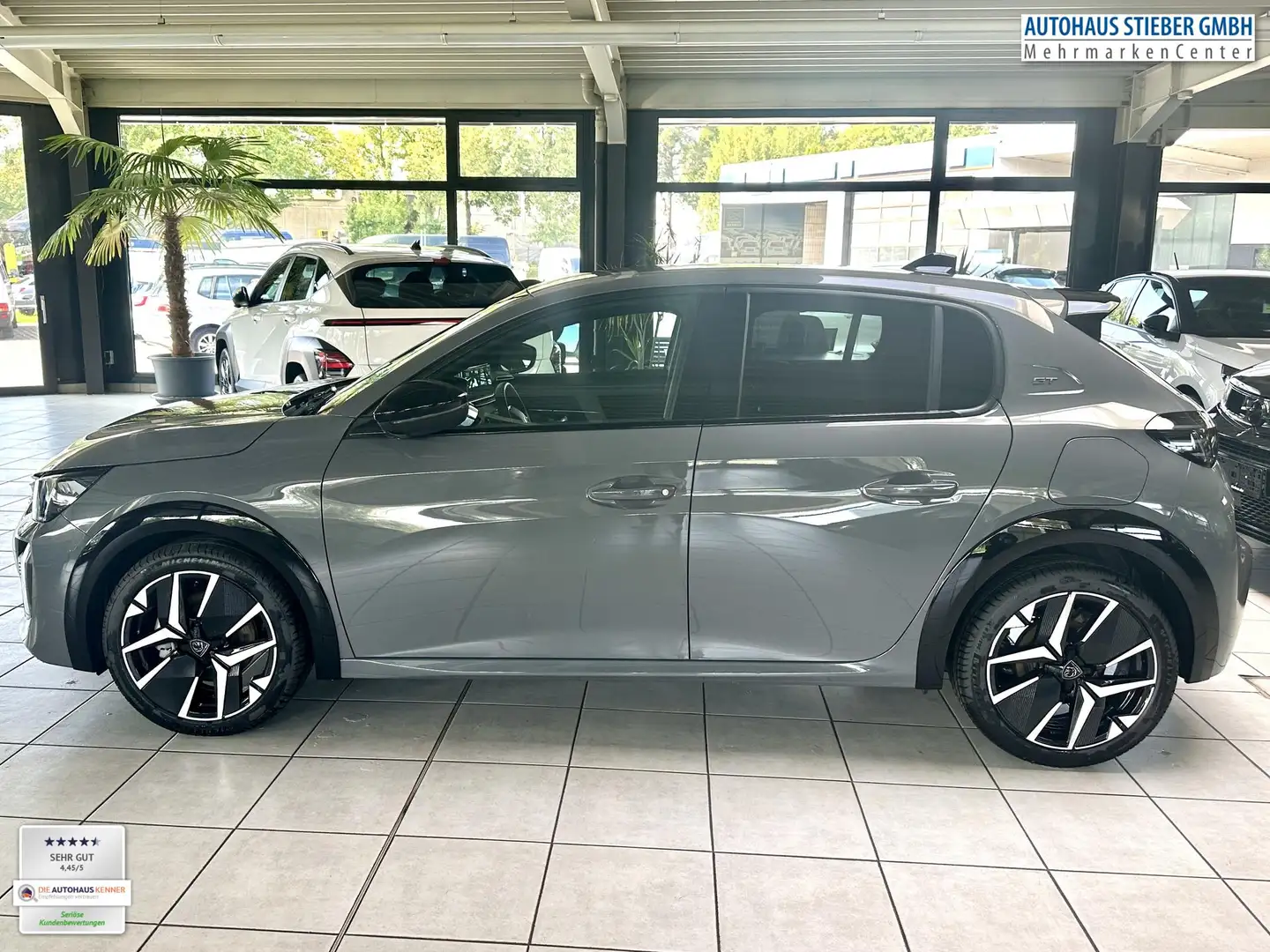 Peugeot 208 GT MASSAGE+SHZ+180°KAM 107 kW (145 PS), Automat... Gris - 2