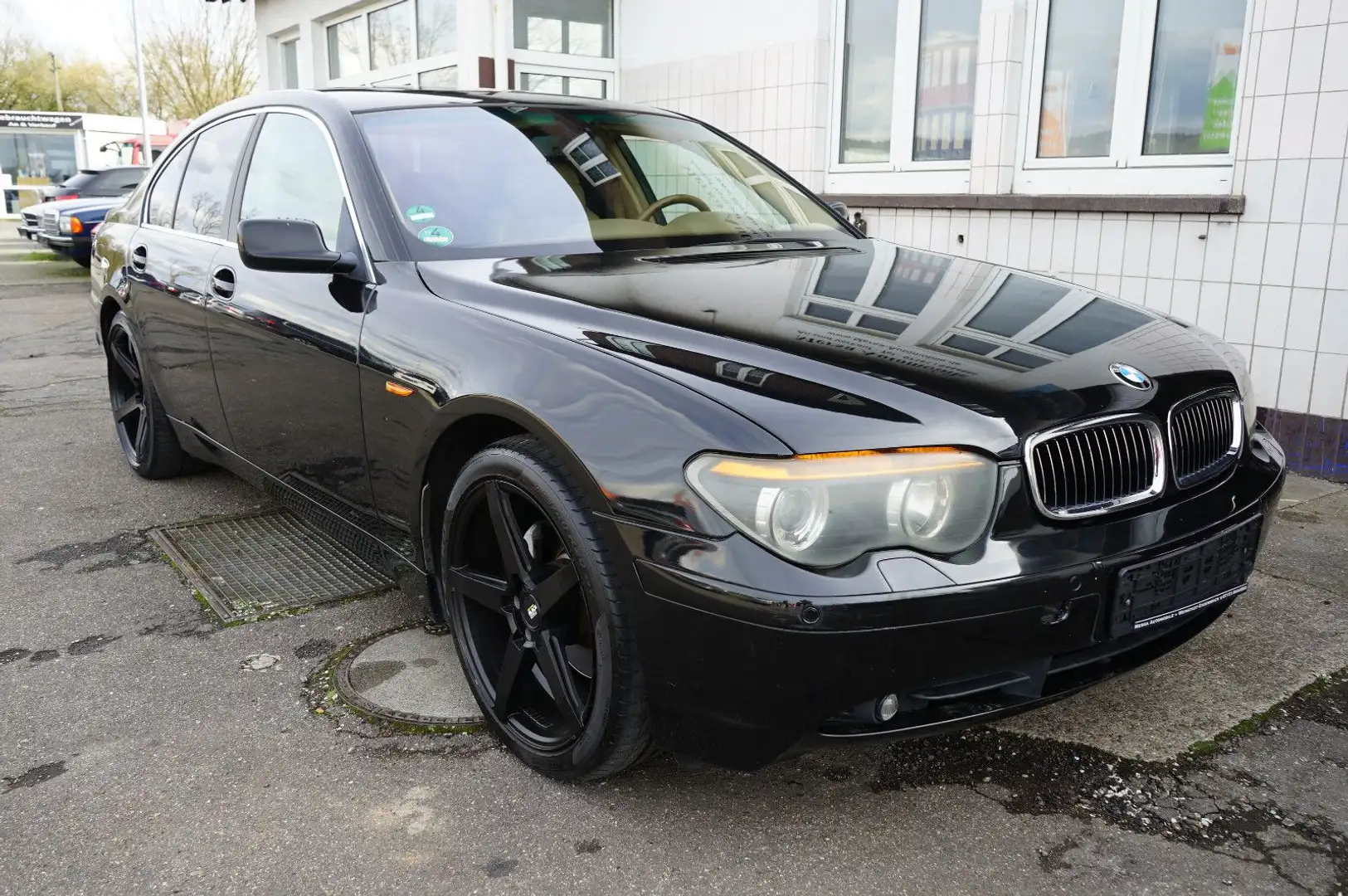 BMW 745 Baureihe 7 745i LPG Gas Umbau Czarny - 1