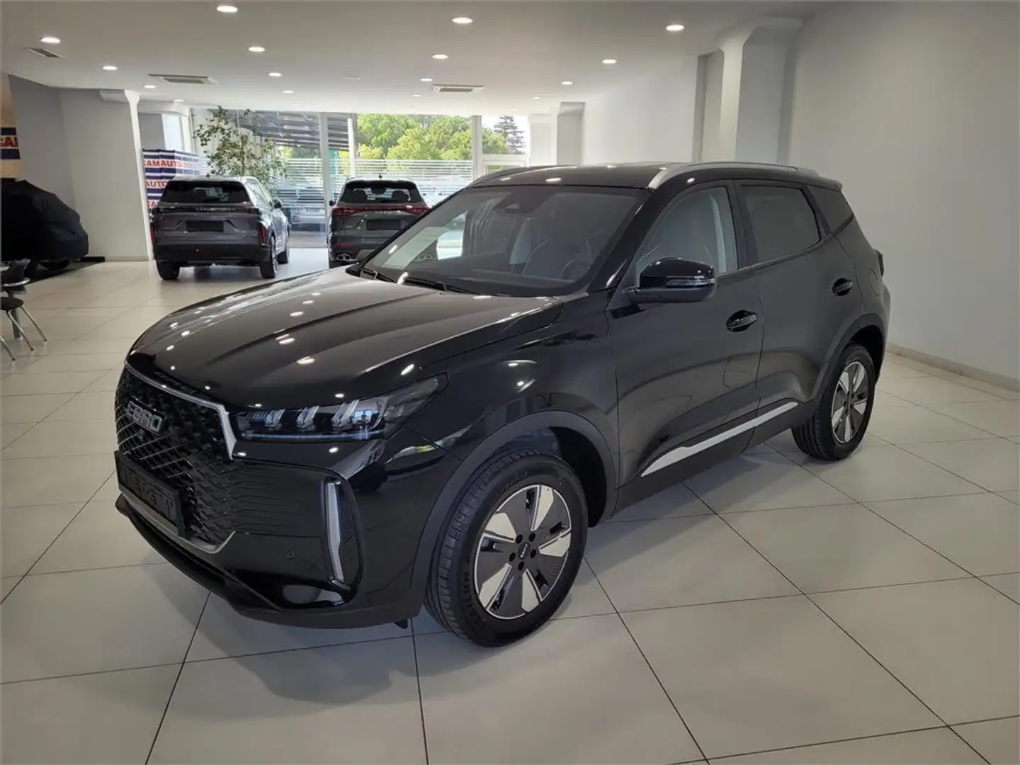 Ebro s400 1.5 DHE E-CVT Excellence FWD - 1