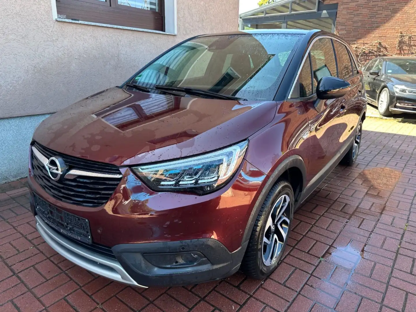 Opel Crossland X 1.2 Turbo Innovation AUT+LED+NAVI+ Maro - 1
