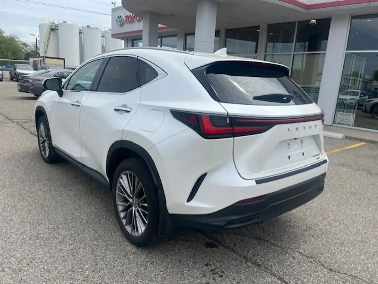 Lexus NX снимка Lexus NX