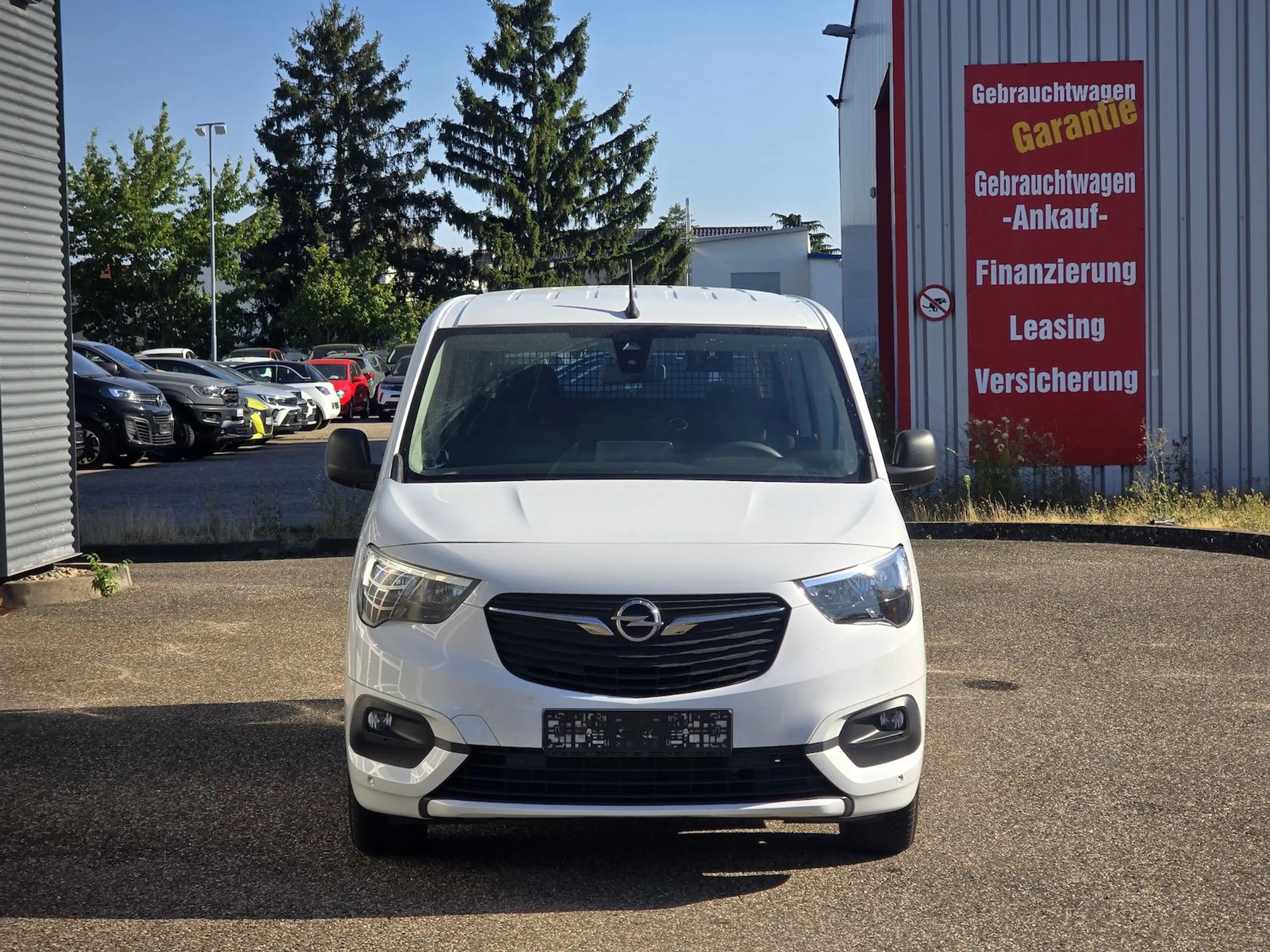 Opel Combo Life 1.2 Edition Klima Kamera — photo 7