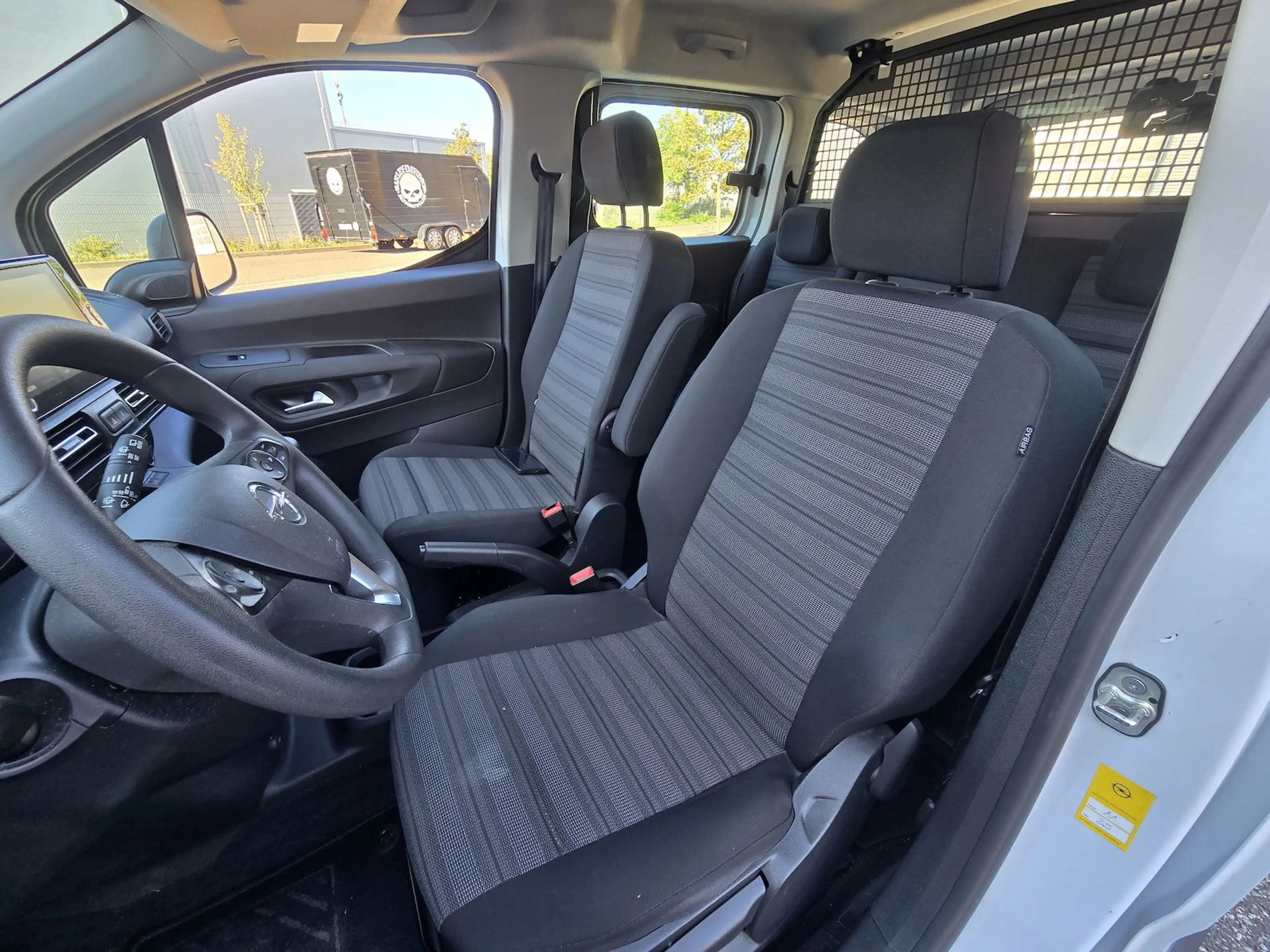 Opel Combo Life 1.2 Edition Klima Kamera — photo 9