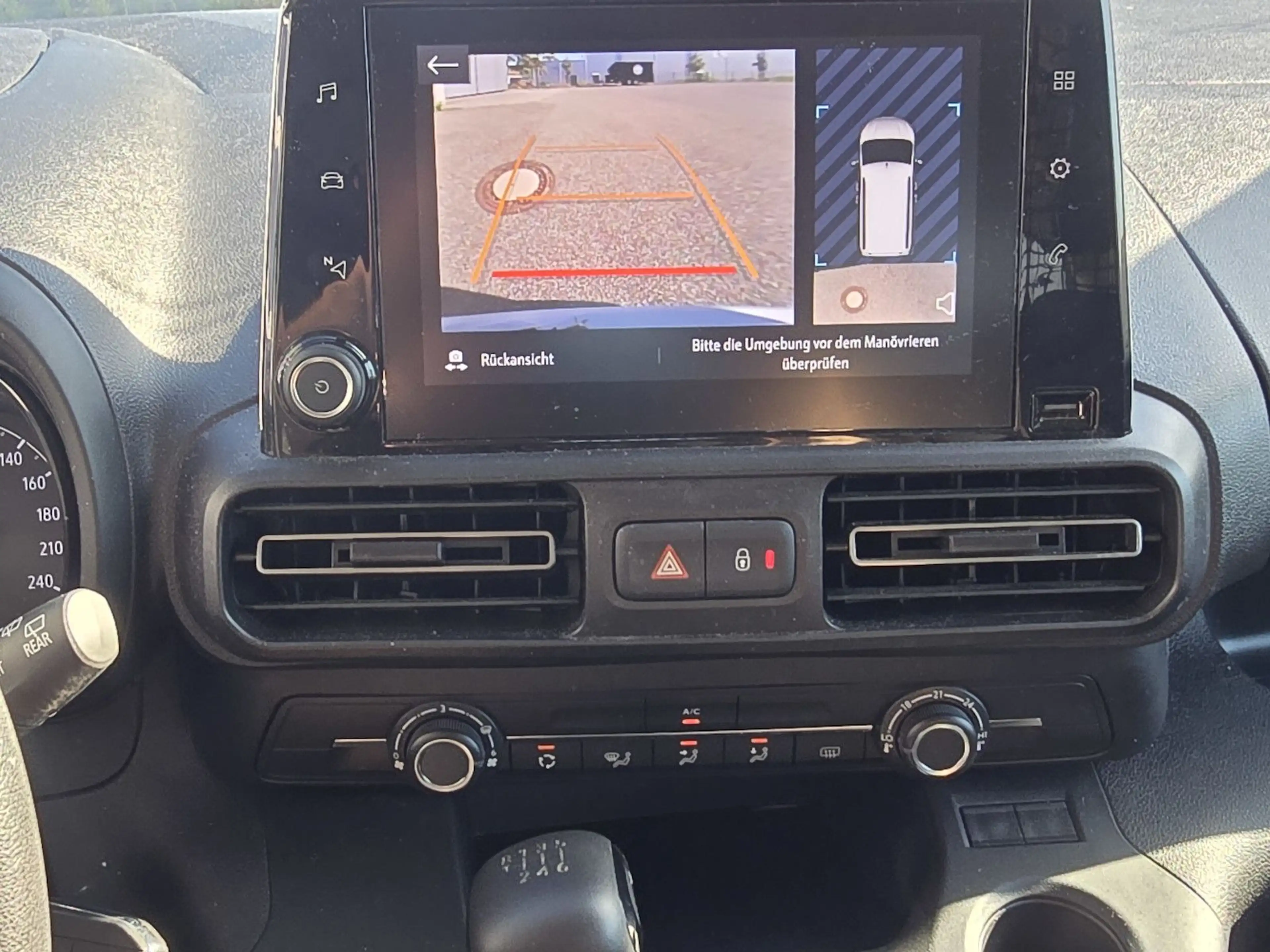 Opel Combo Life 1.2 Edition Klima Kamera — photo 12