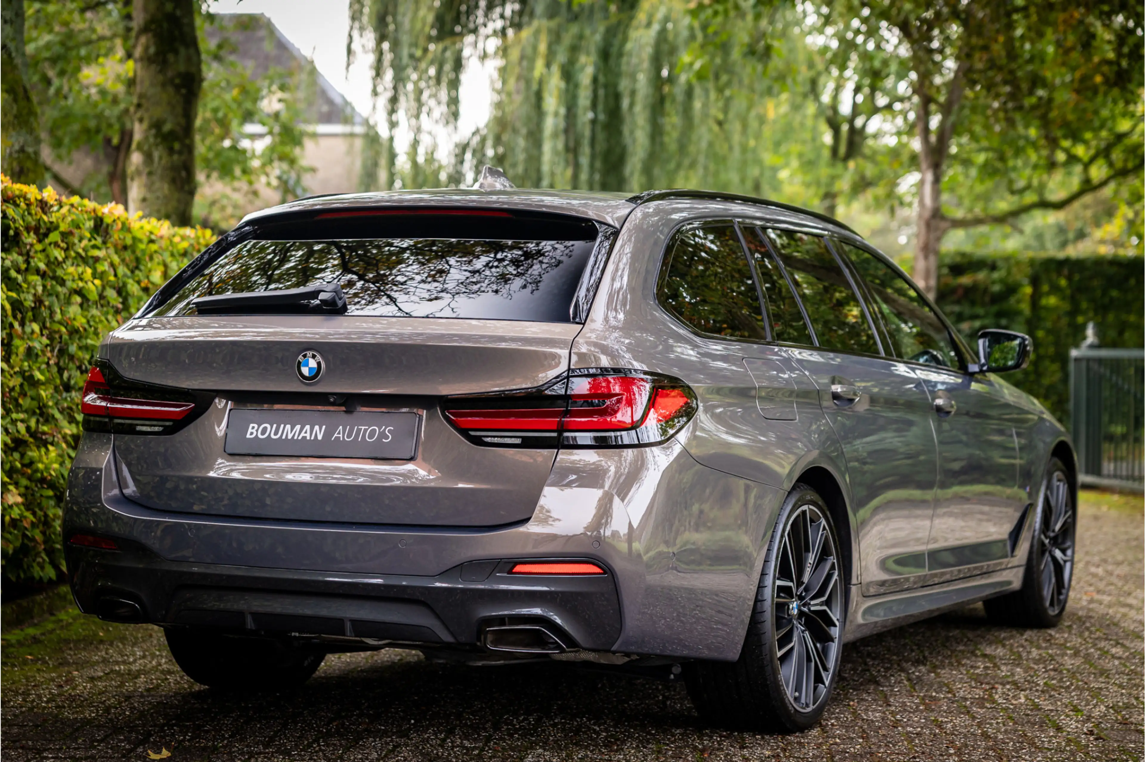 BMW 540 5-serie Touring 540i xDrive M Sport Pro Individual — photo 4