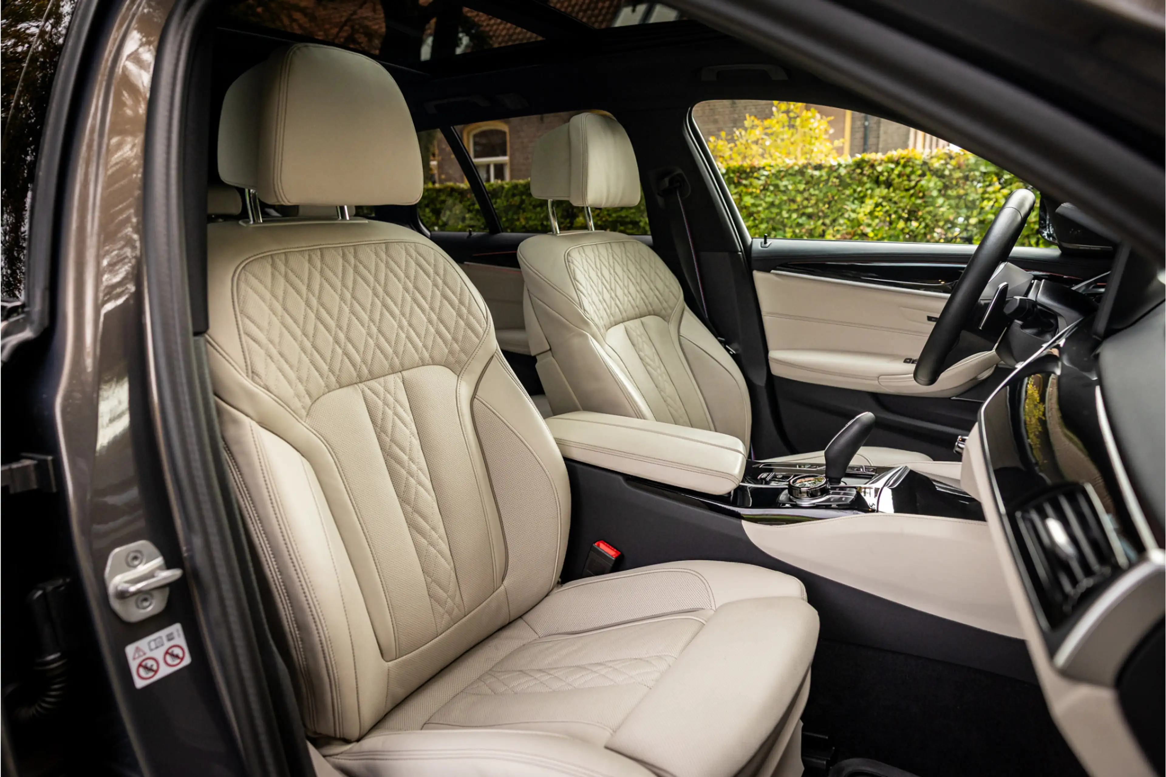 BMW 540 5-serie Touring 540i xDrive M Sport Pro Individual — photo 13