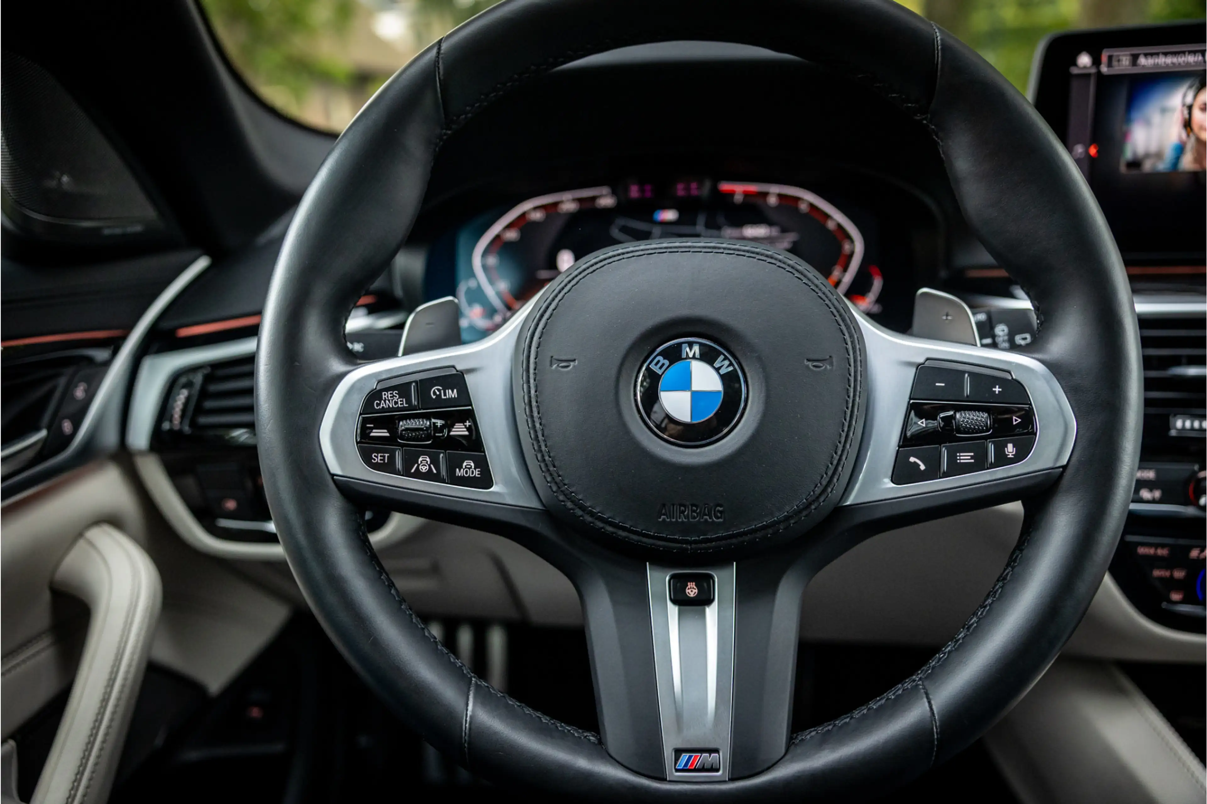 BMW 540 5-serie Touring 540i xDrive M Sport Pro Individual — photo 9