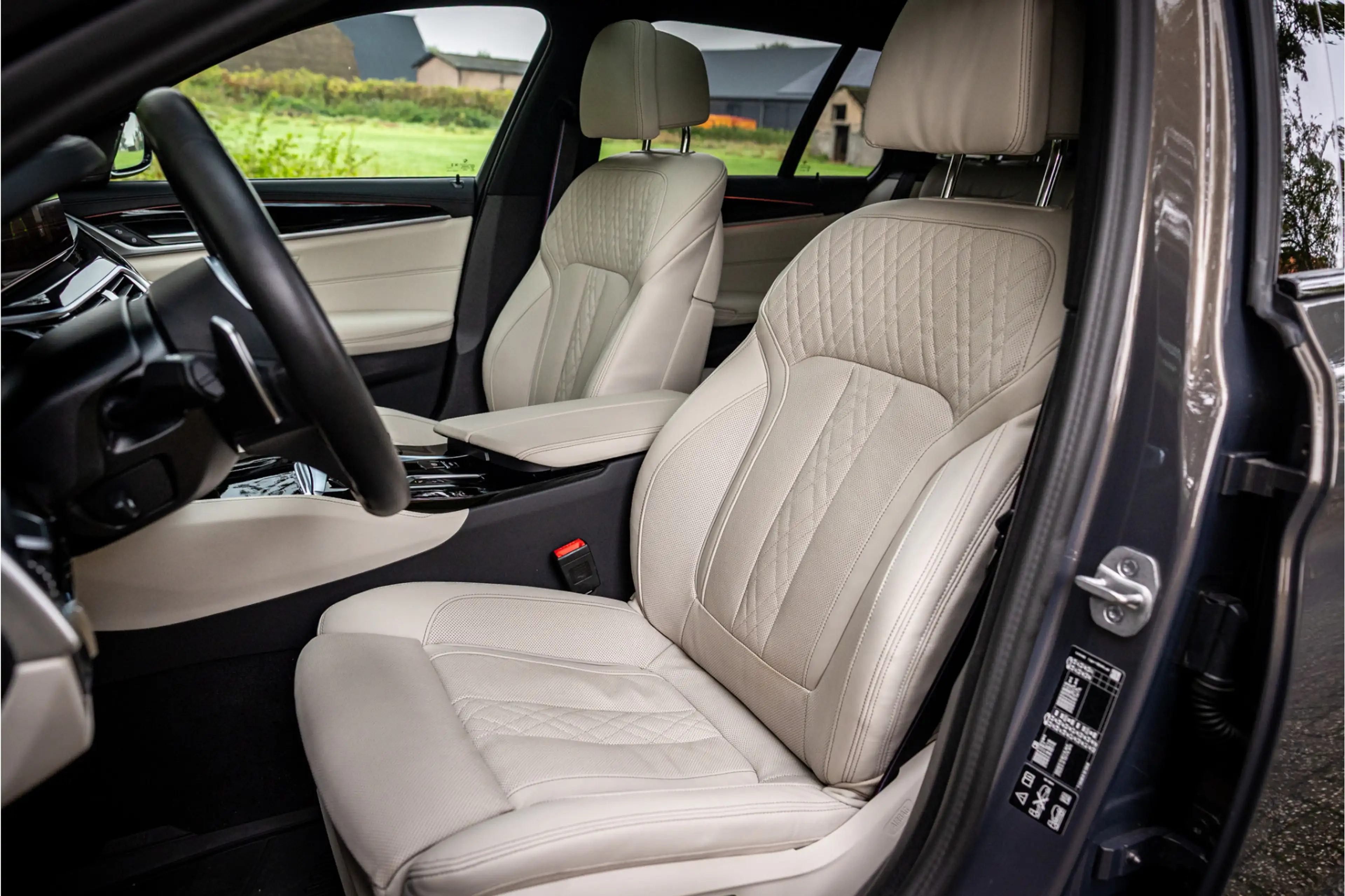 BMW 540 5-serie Touring 540i xDrive M Sport Pro Individual — photo 6