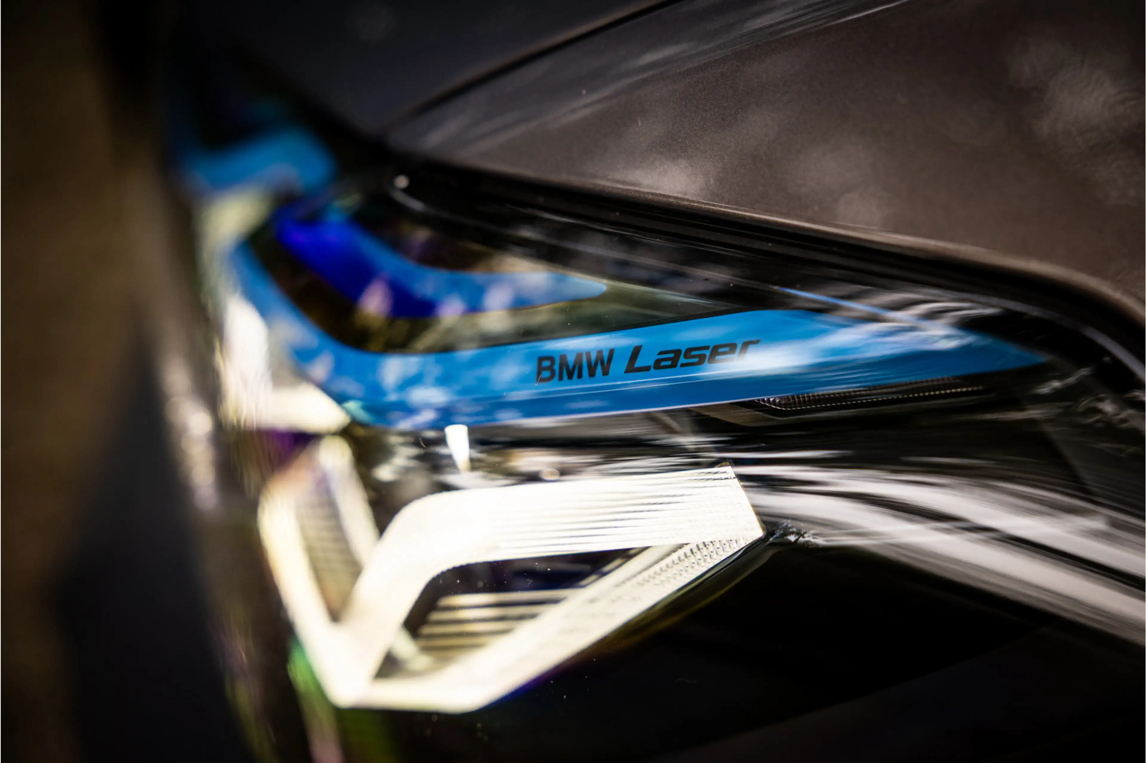BMW 540 5-serie Touring 540i xDrive M Sport Pro Individual — photo 15