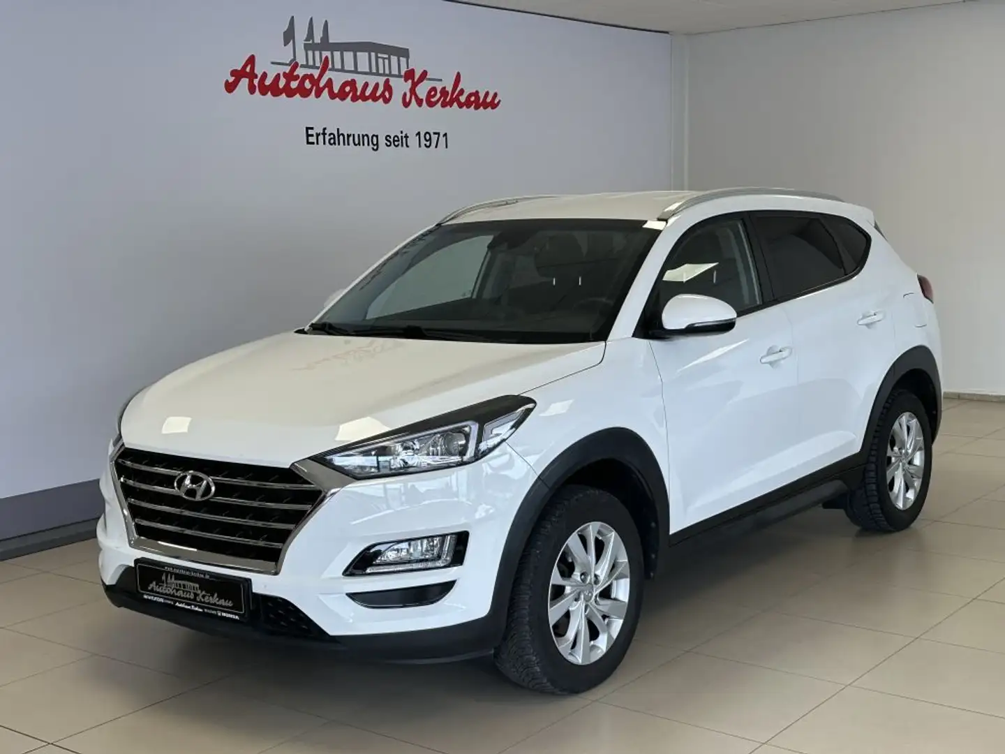 Hyundai TUCSON 1.6 GDi 2WD Trend + Navi Paket + Wit - 1