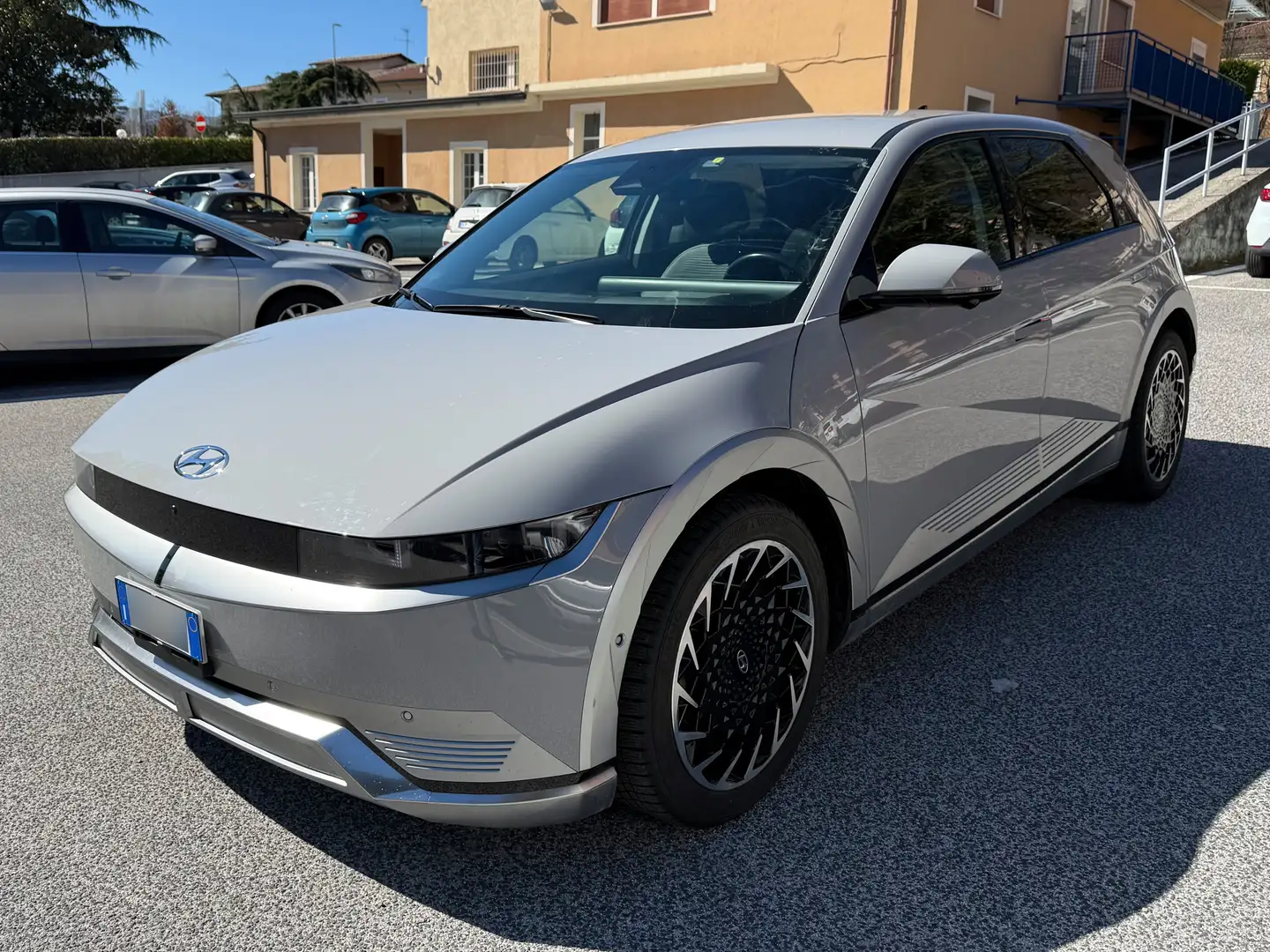 Hyundai IONIQ 5 72,6 kWh Evolution - FULL Opt - UniPro, Rwd Grigio - 1