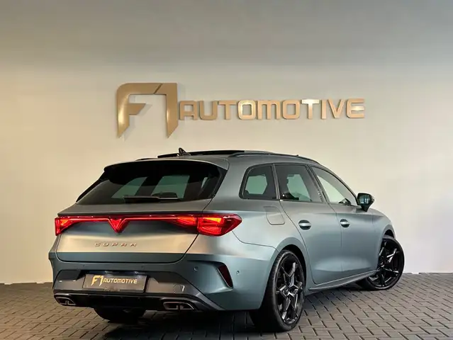 Cupra Leon view 3