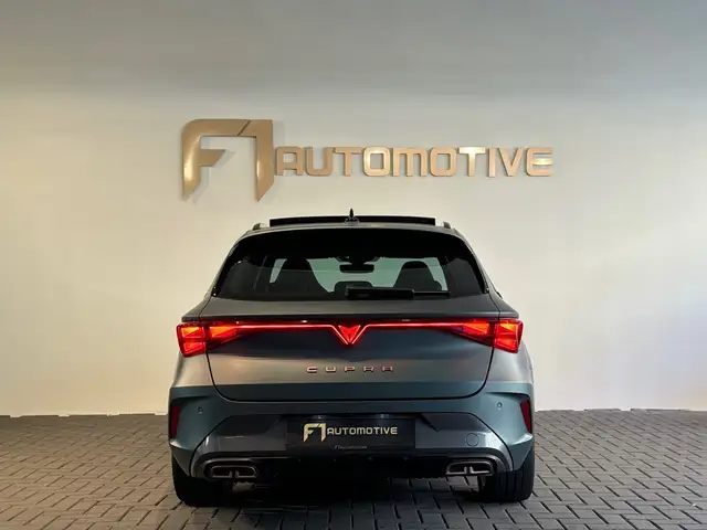 Cupra Leon view 11