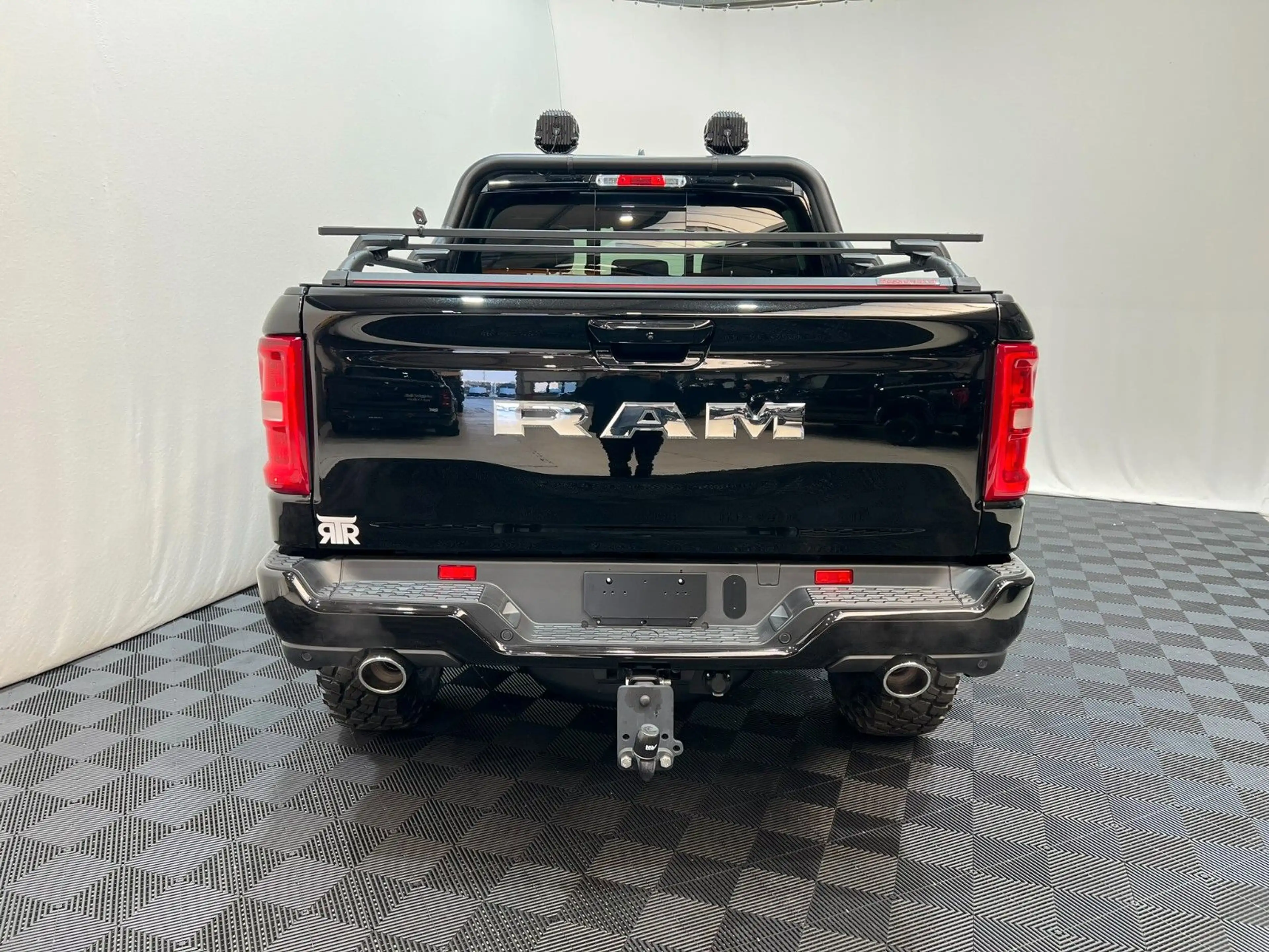 Dodge RAM 1500 Laramie Sport 3.0L RTR Umbau — photo 5