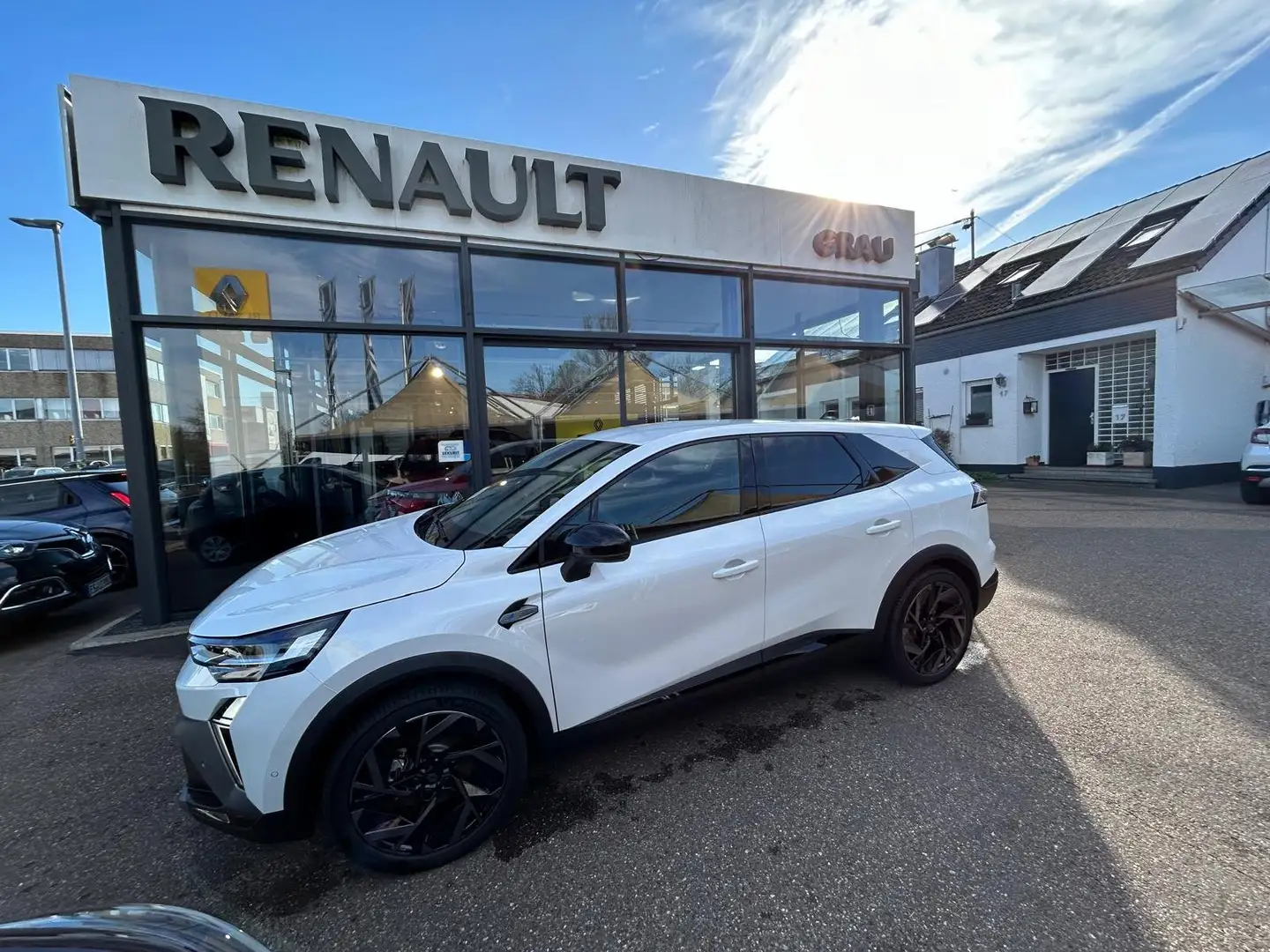 Renault Symbioz 145PS E-Tech Hybrid Esprit Alpine Winterpaket Weiß - 1