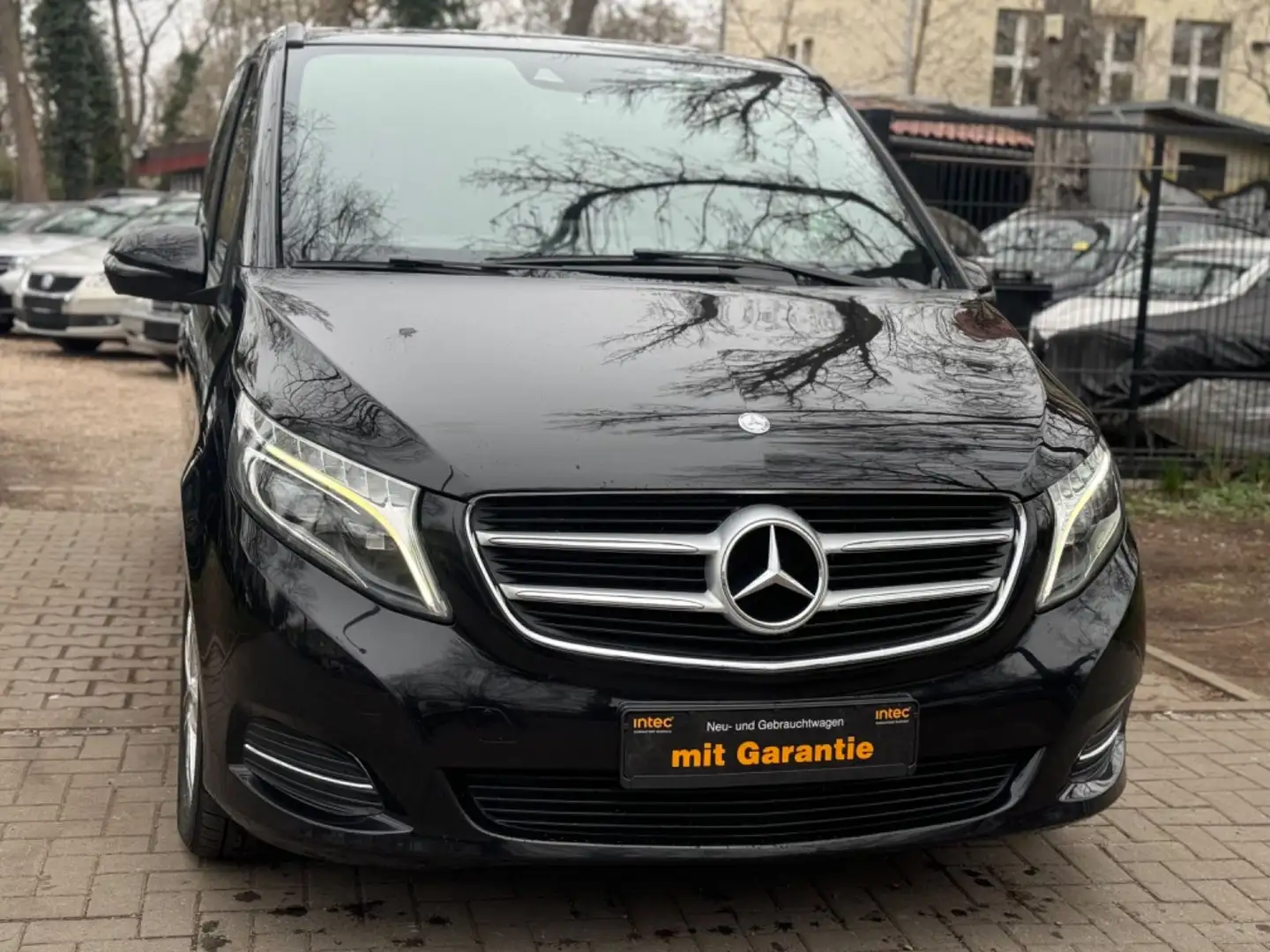 Mercedes-Benz V 250 d  Aut,Leder,Navi,8 Sitzer,Extra Lang Negro - 1