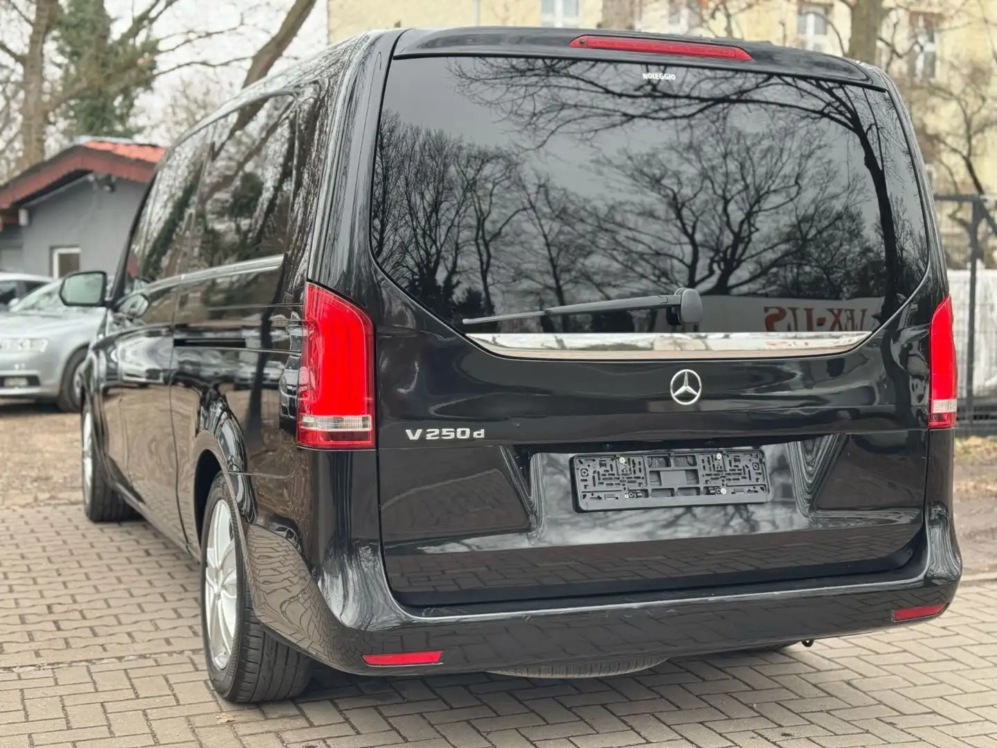 Mercedes-Benz V 250 d  Aut,Leder,Navi,8 Sitzer,Extra Lang Negro - 2