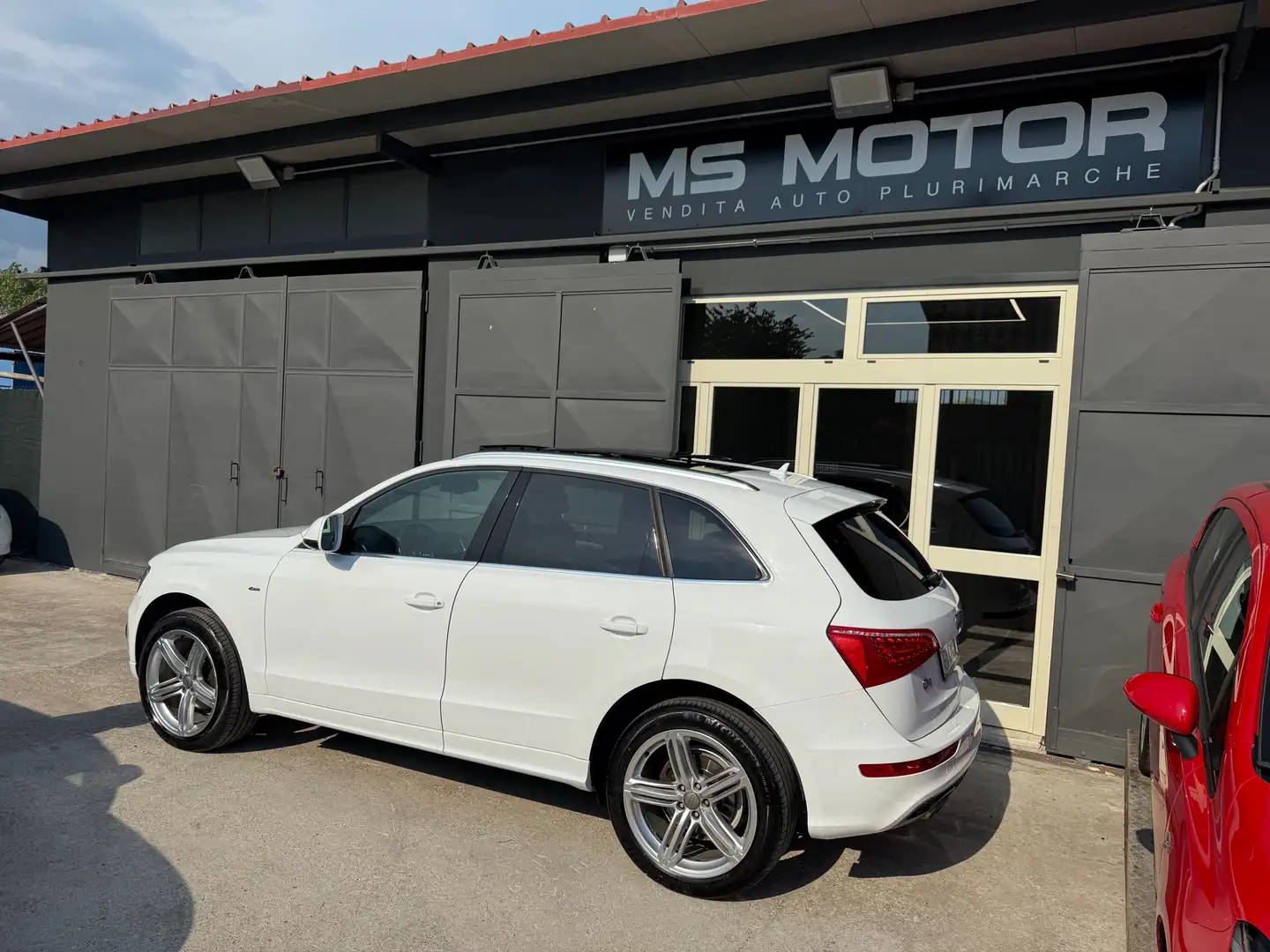 Audi Q5 2.0 TDI quattro 170cv s-tronic dpf Bianco - 1