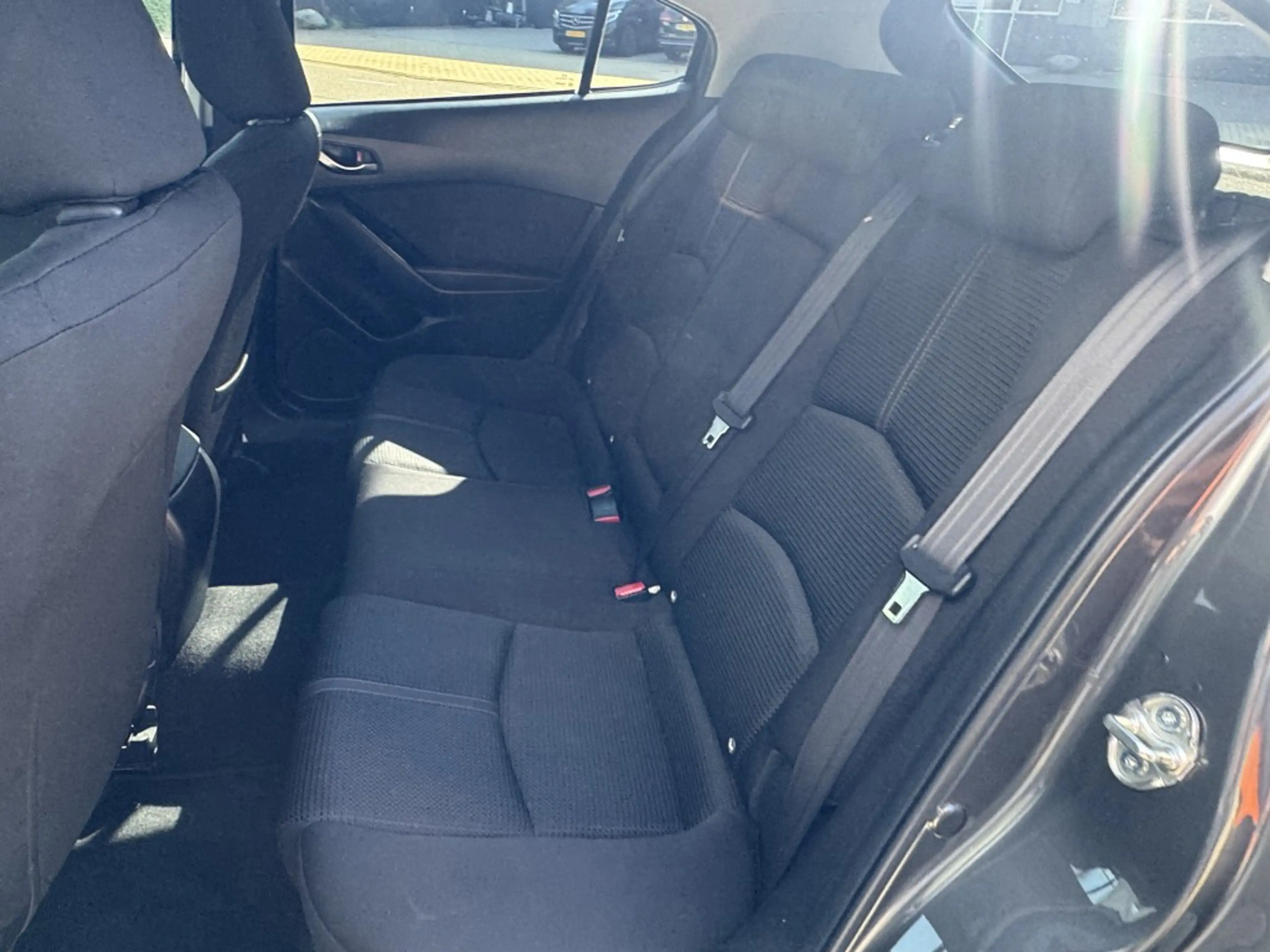 Mazda 3 2.0 SkyActiv-G 120 SkyLease — photo 6