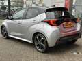 Toyota Yaris 1.5 Hybrid 130 Launch Edition NAVI DRAADLOOS LADEN Grijs - thumbnail 3