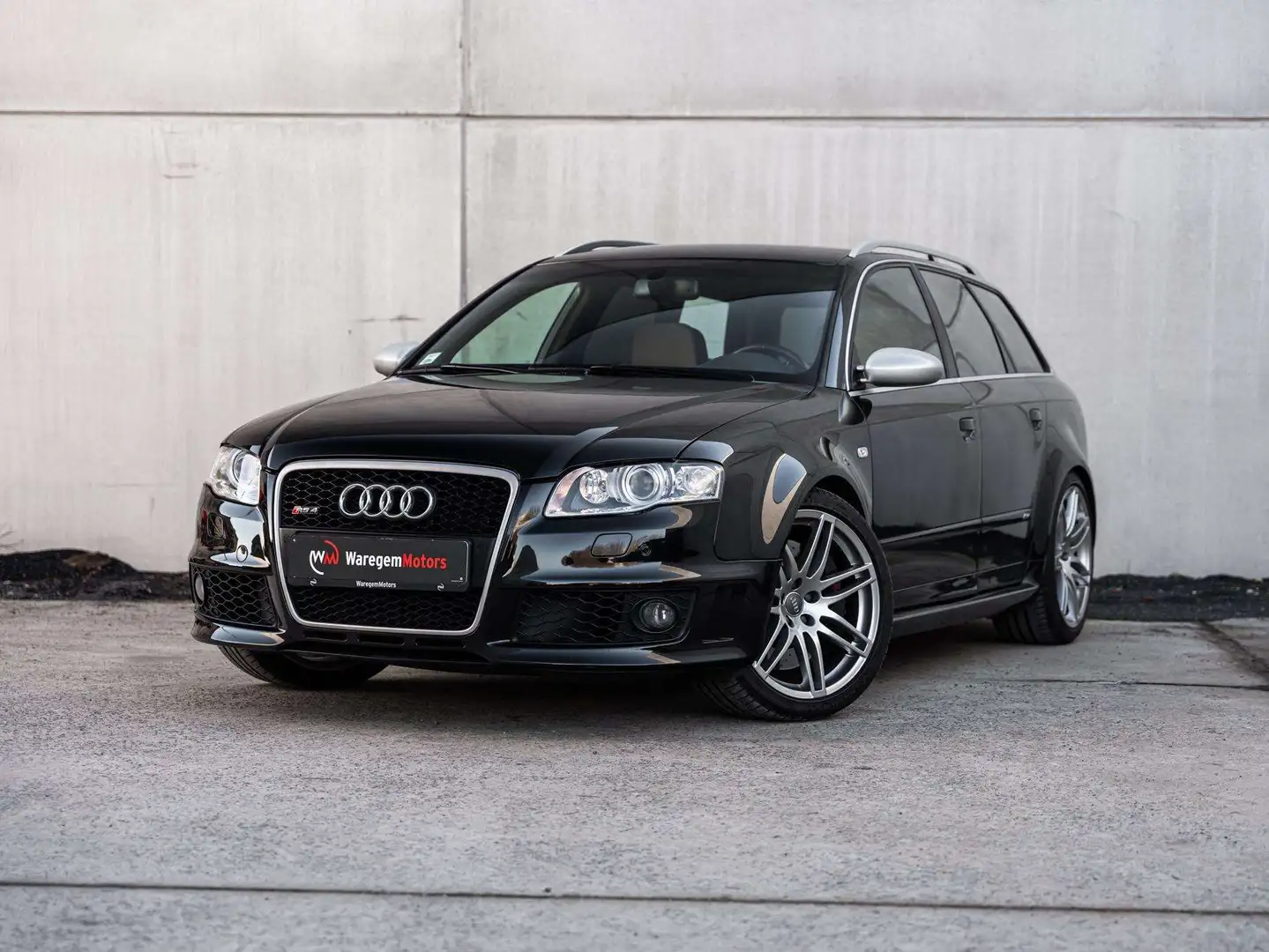 Audi RS4 4.2i V8 40v Quattro Černá - 2
