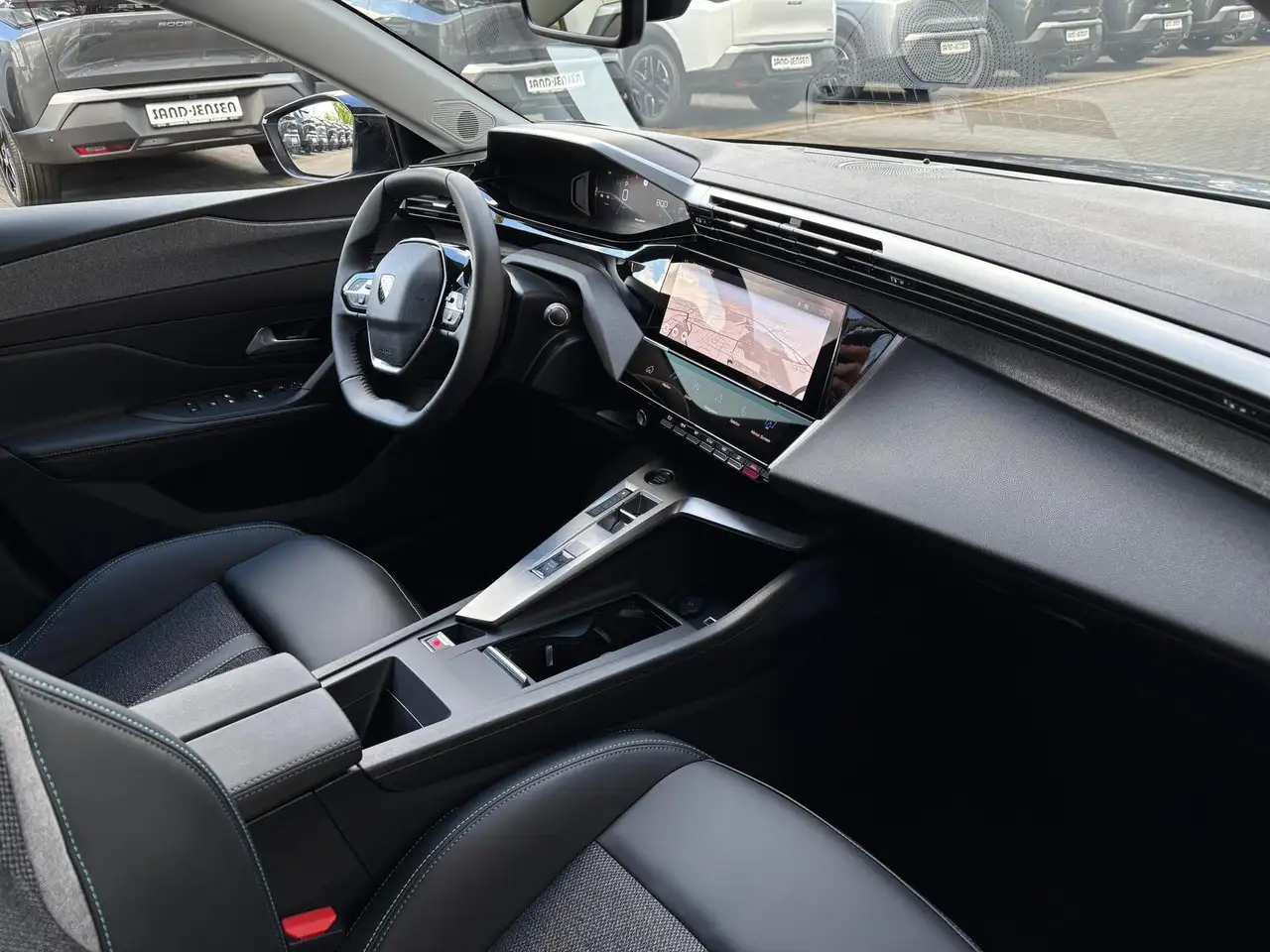 Peugeot 308 SW Allure BHDi 130 EAT8 ACC Winter Navi LED, миниатюра 6
