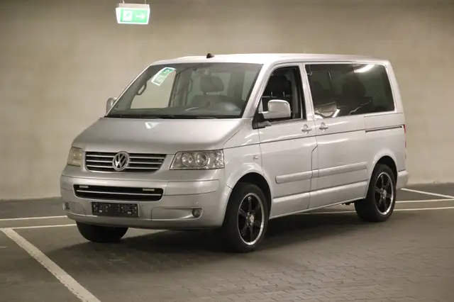 Volkswagen T5 V6 3.2 Multivan Highline, Leder, AHK