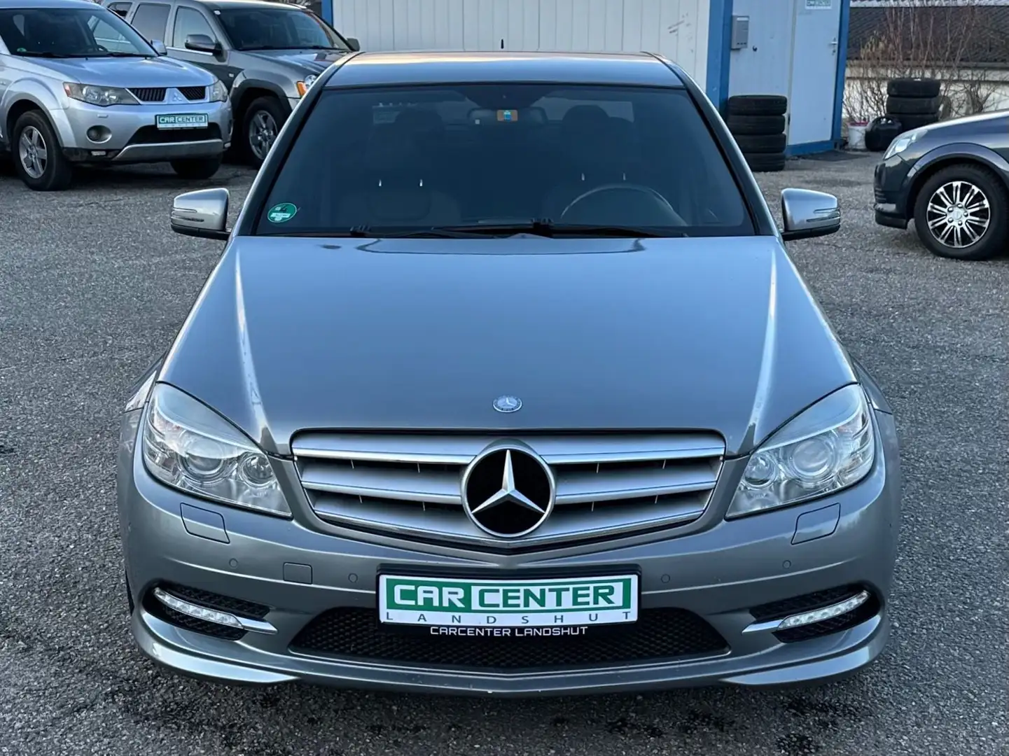 Mercedes-Benz C 200 C200 CGI AUTOMATIK,AMG-LINE,LEDER,SHZ,PDC,AHK,TM Grijs - 2