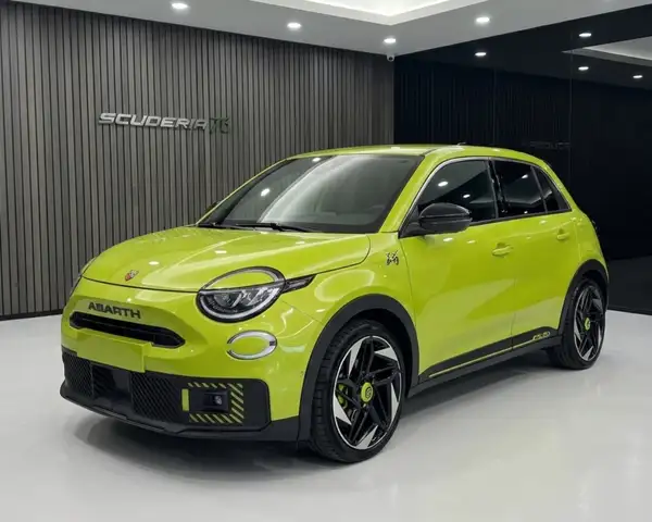 Abarth 600e 600e 54kWh Turismo 240cv