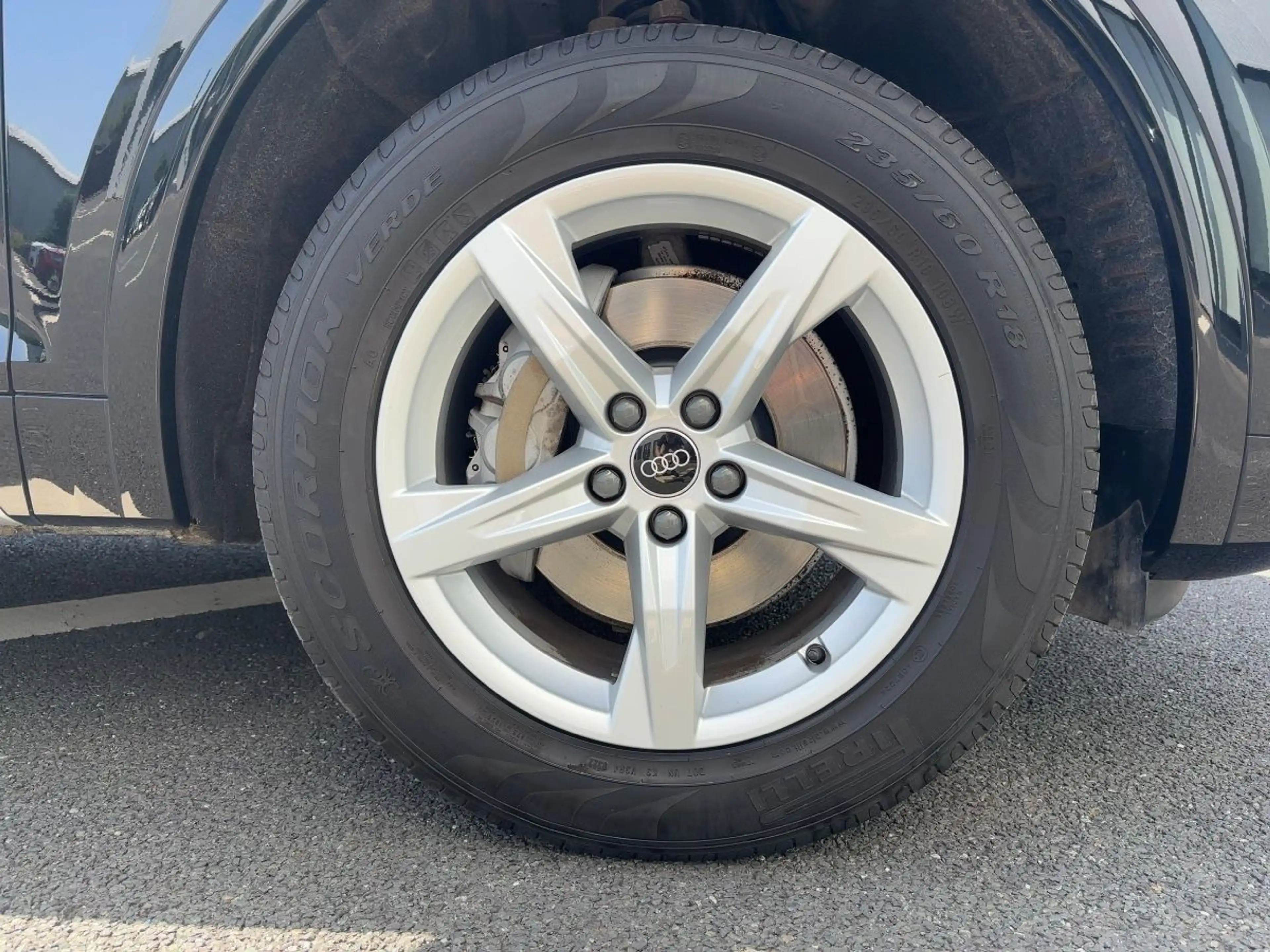 Audi Q5 SUV S line 40 TDI quattro S tronic LED SW — photo 13