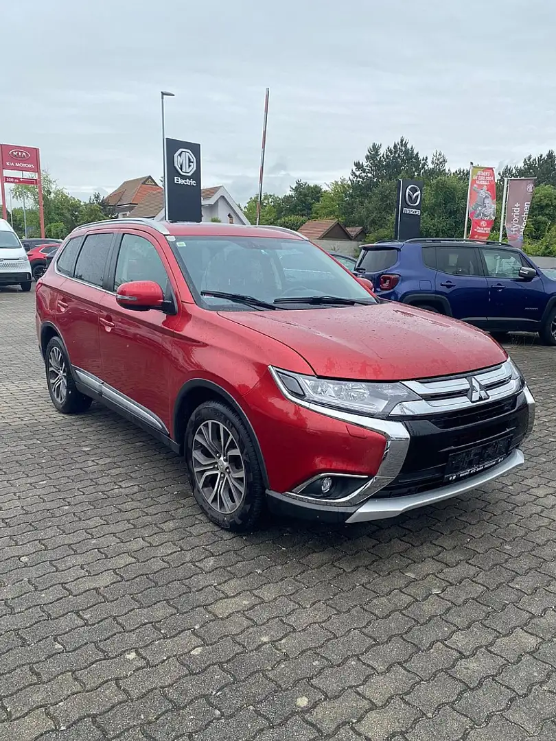 Mitsubishi Outlander 2,2 DI-D AS&G Instyle Rot - 1