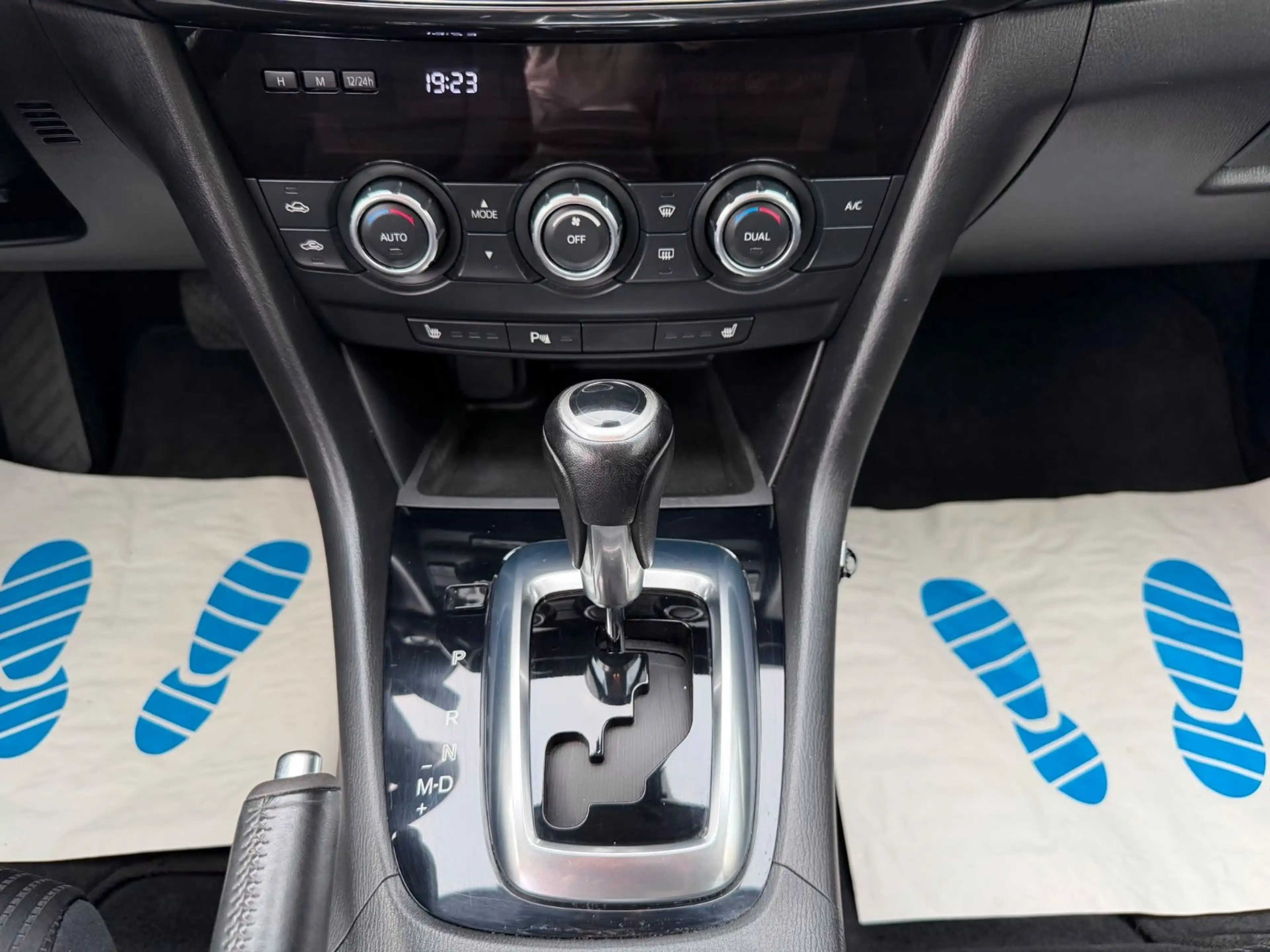 Mazda 6 Center-Line AUTOMATIK*SITZHEIZUNG*PARKSENSOREN — photo 14