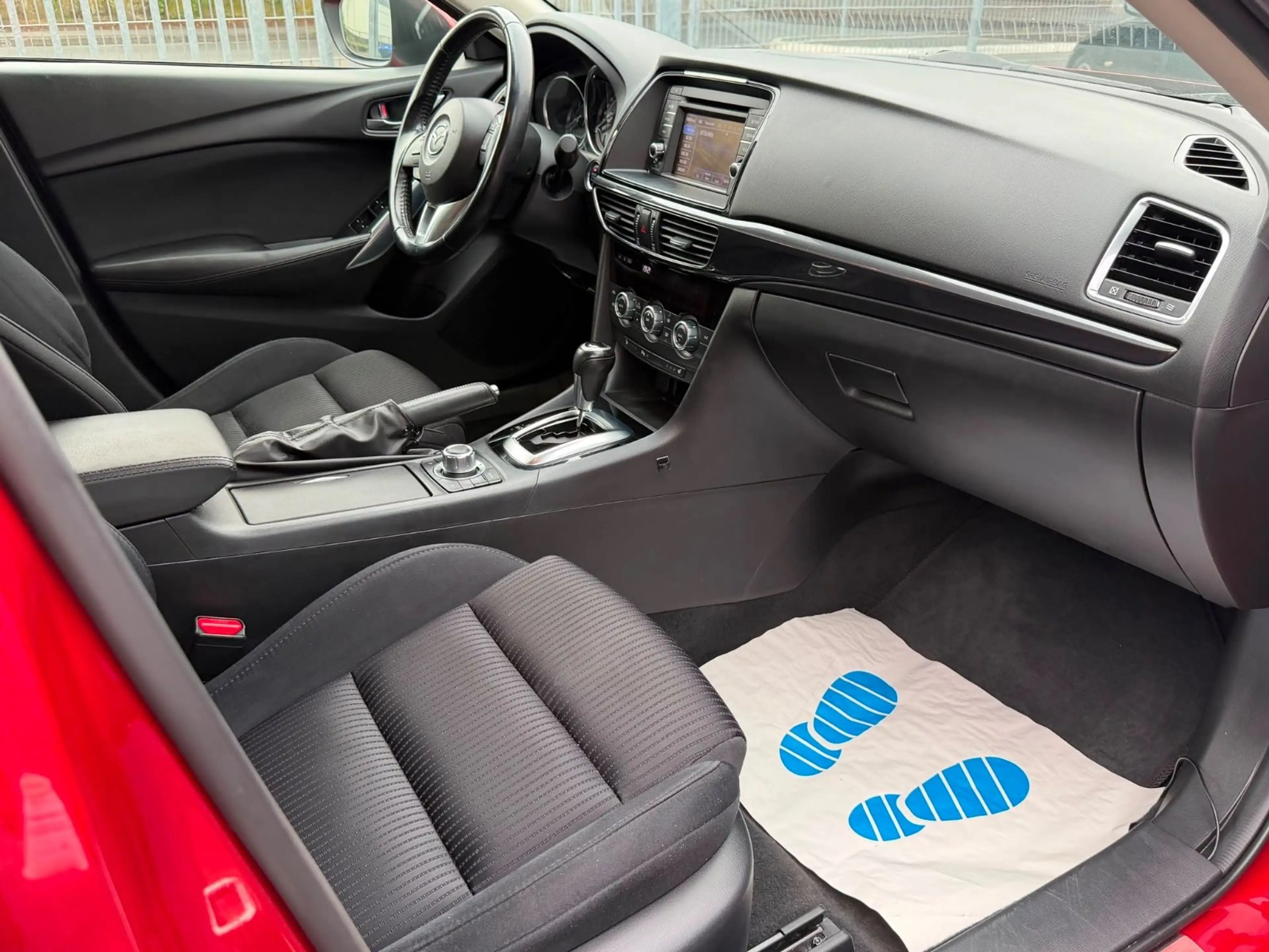 Mazda 6 Center-Line AUTOMATIK*SITZHEIZUNG*PARKSENSOREN — photo 10