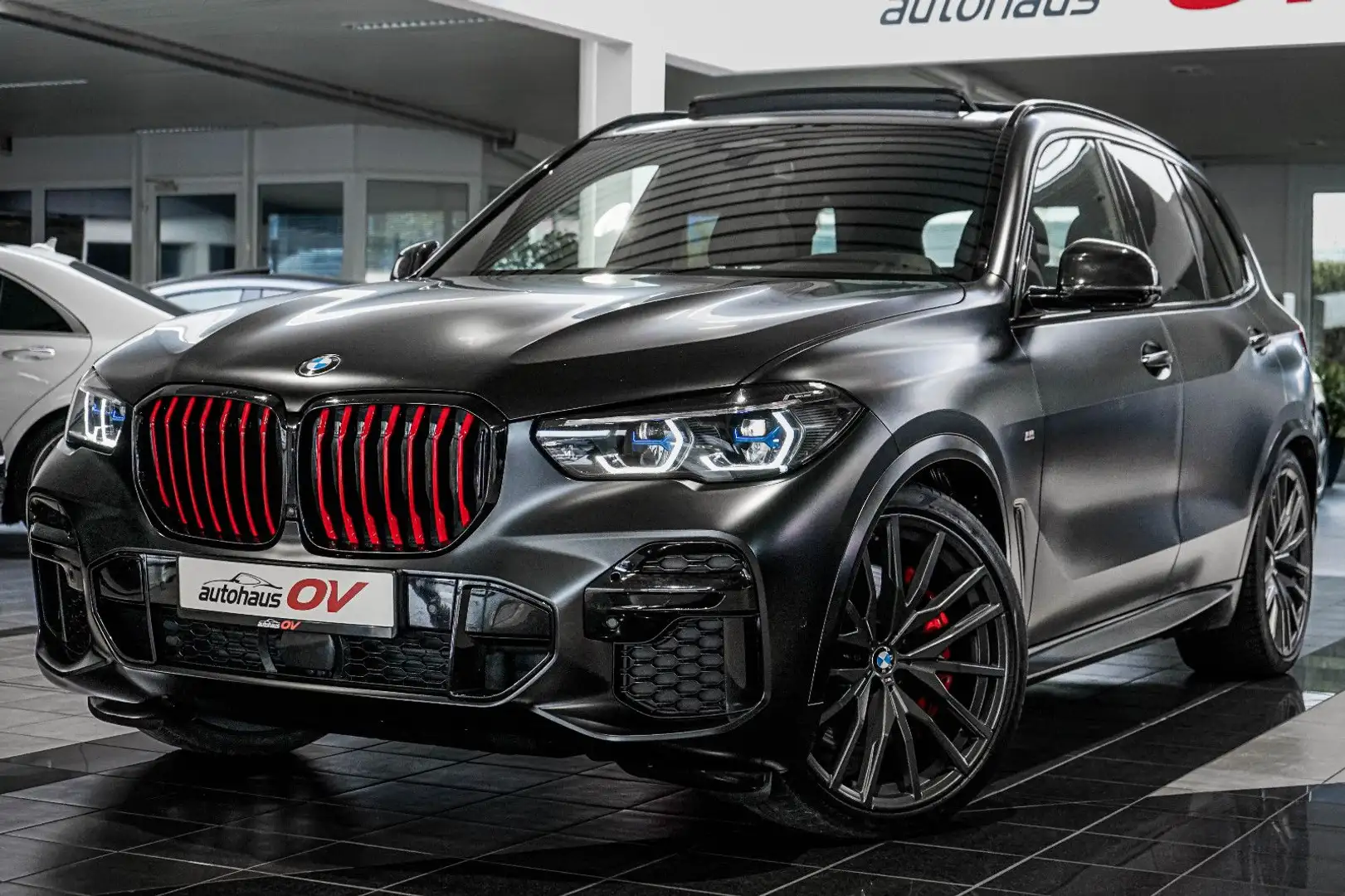 BMW X5 M50ix*Edition Black*3xTV*2xAchs*Bowers*Carbon Zwart - 1
