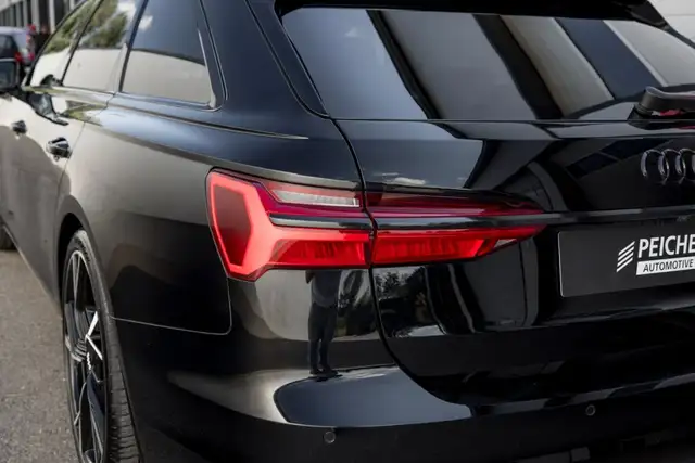 Audi A6 Avant view 15